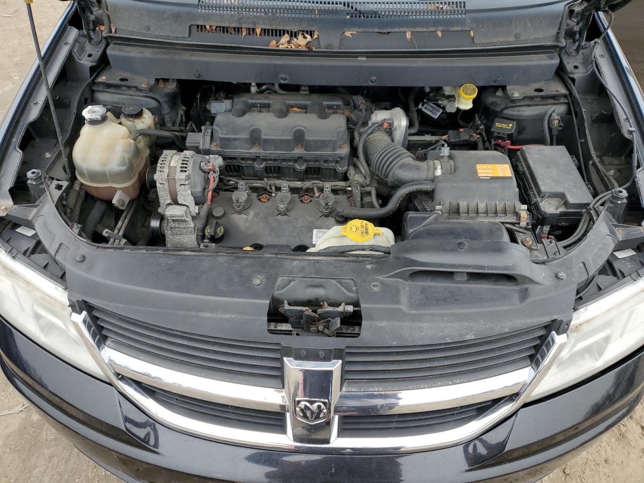 Photo 11 VIN: 3D4PH5FV7AT282720 - DODGE JOURNEY 