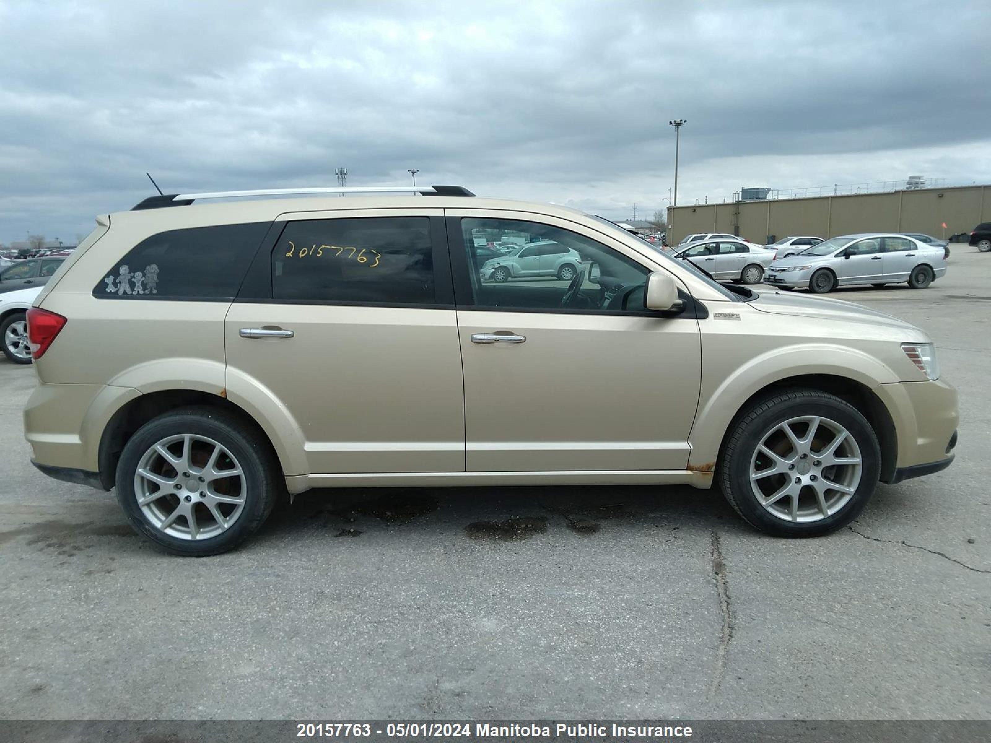 Photo 11 VIN: 3D4PH6FG4BT530768 - DODGE JOURNEY 