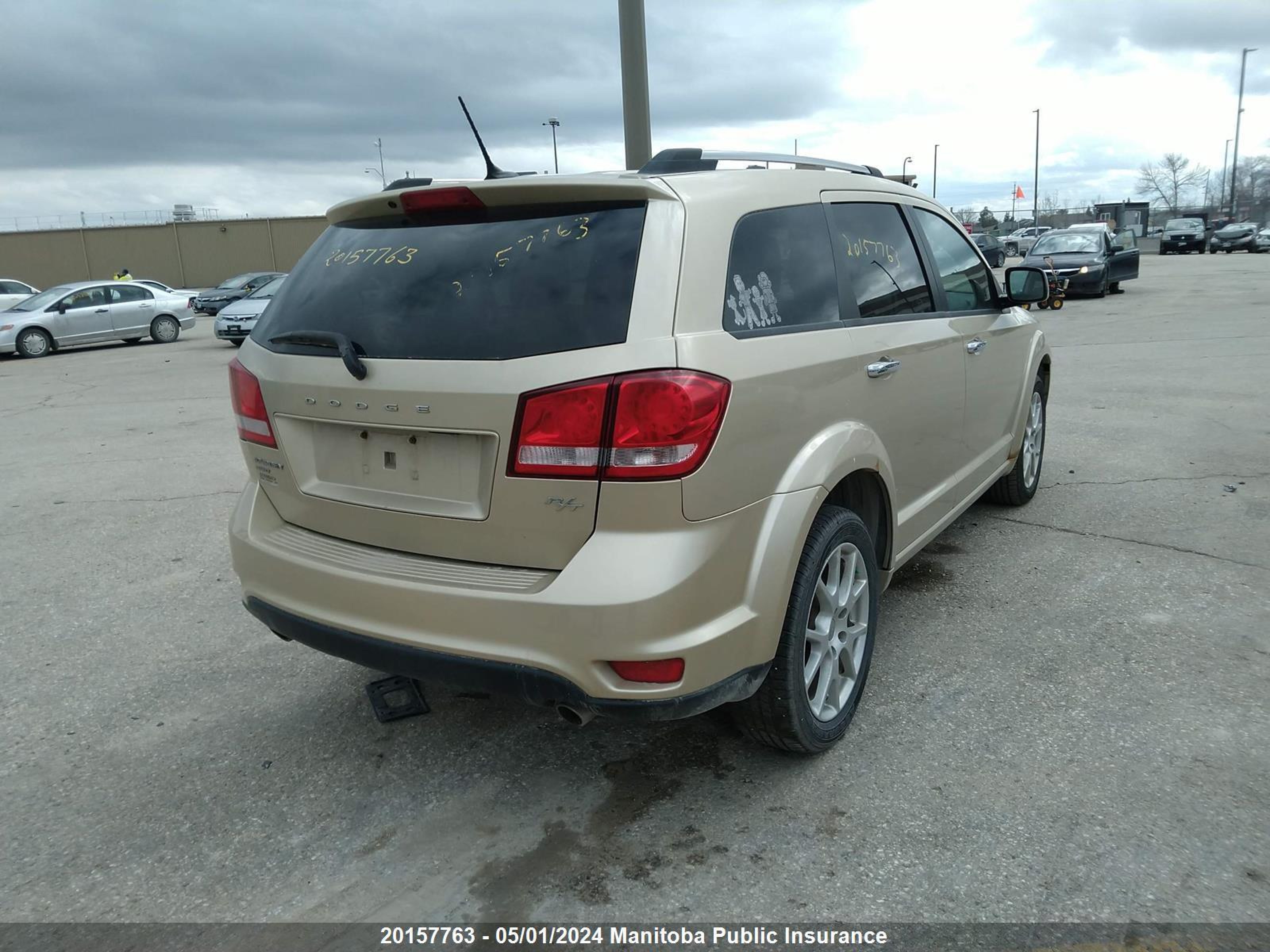 Photo 3 VIN: 3D4PH6FG4BT530768 - DODGE JOURNEY 