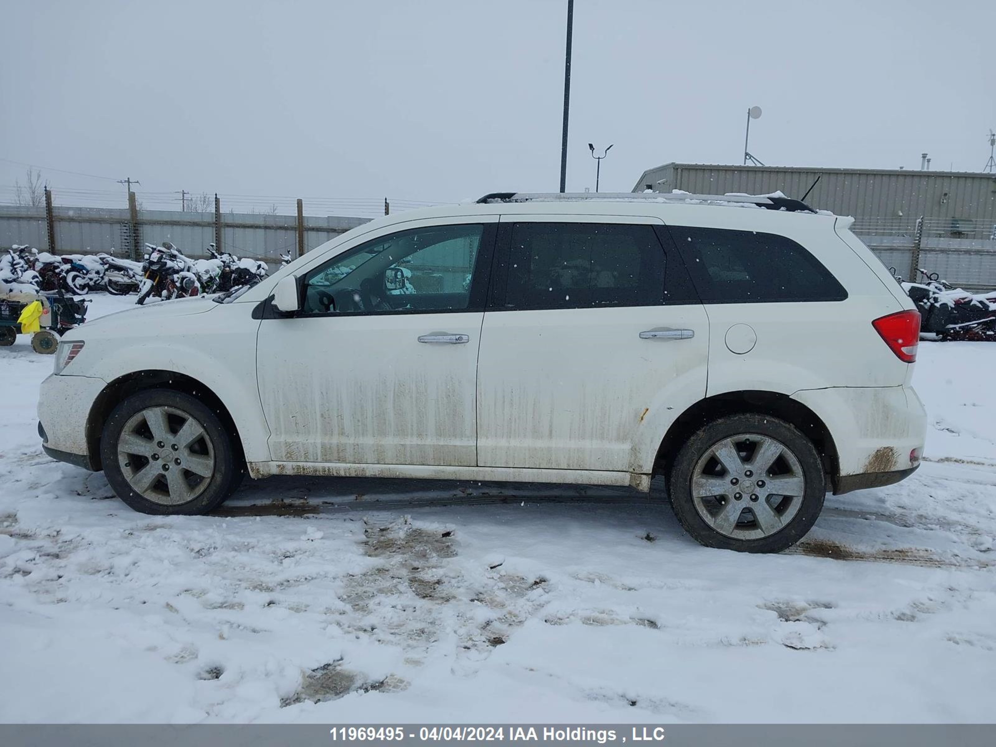 Photo 13 VIN: 3D4PH6FG6BT570253 - DODGE JOURNEY 