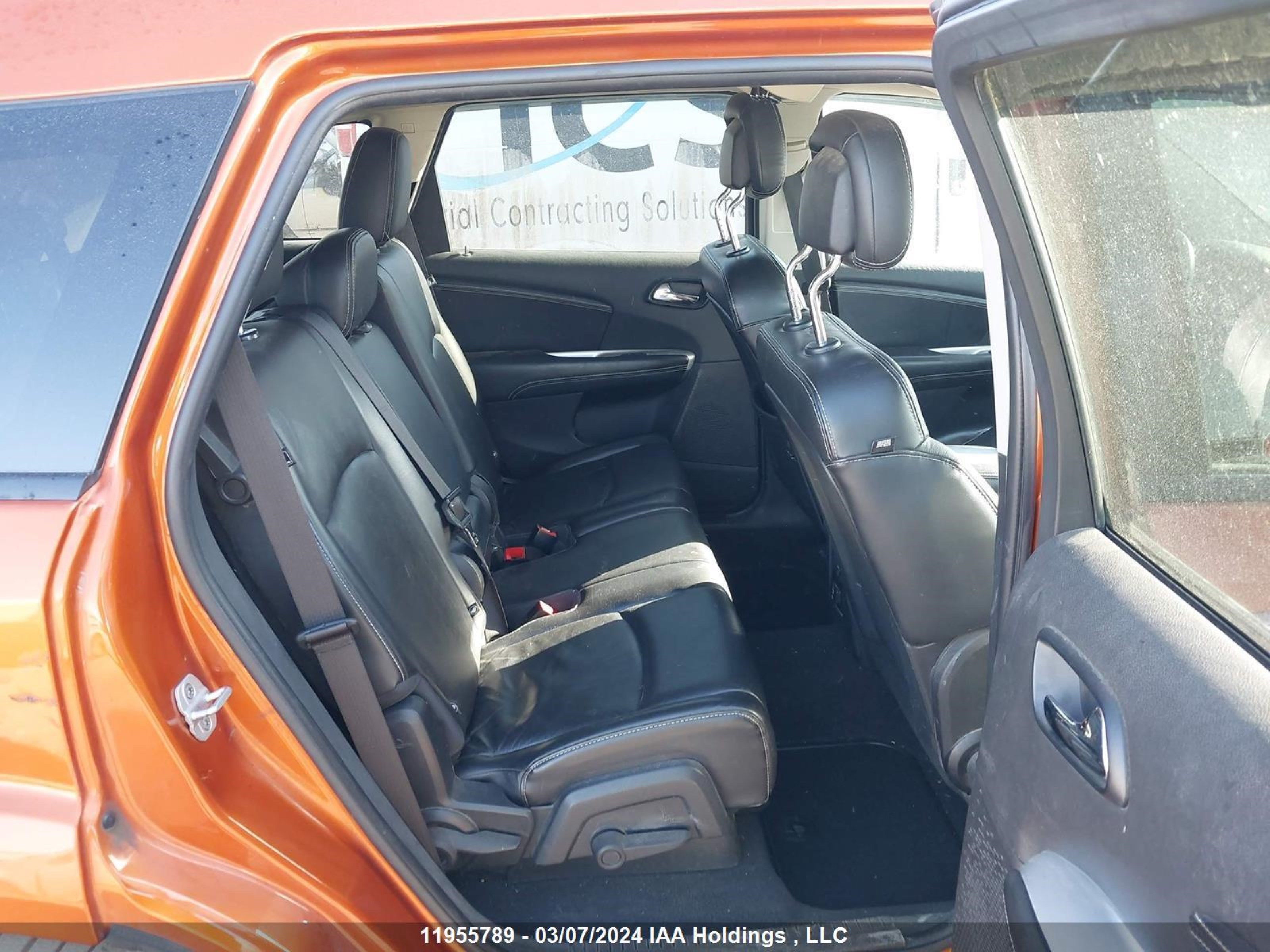 Photo 7 VIN: 3D4PH6FG8BT570626 - DODGE JOURNEY 