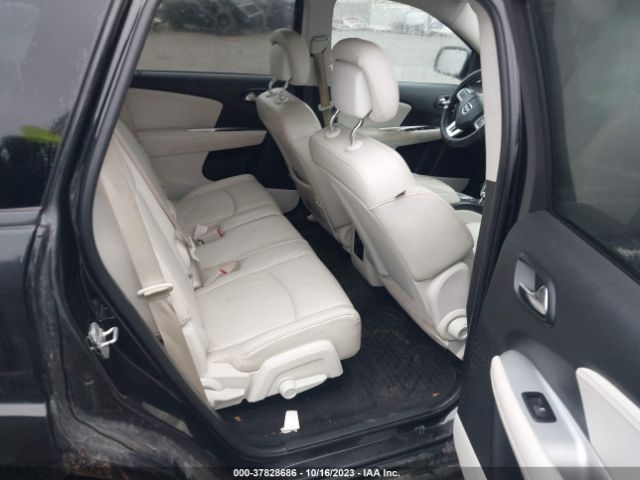 Photo 7 VIN: 3D4PH6FGXBT535926 - DODGE JOURNEY 