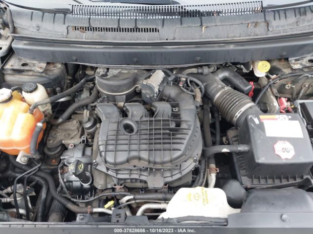 Photo 9 VIN: 3D4PH6FGXBT535926 - DODGE JOURNEY 