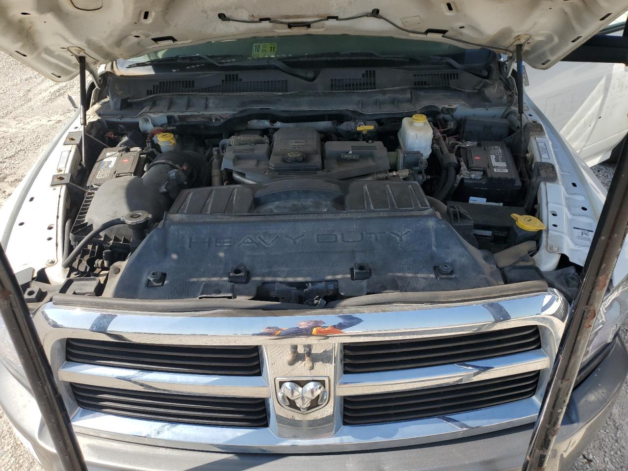 Photo 10 VIN: 3D6WU7EL6BG518939 - DODGE RAM 