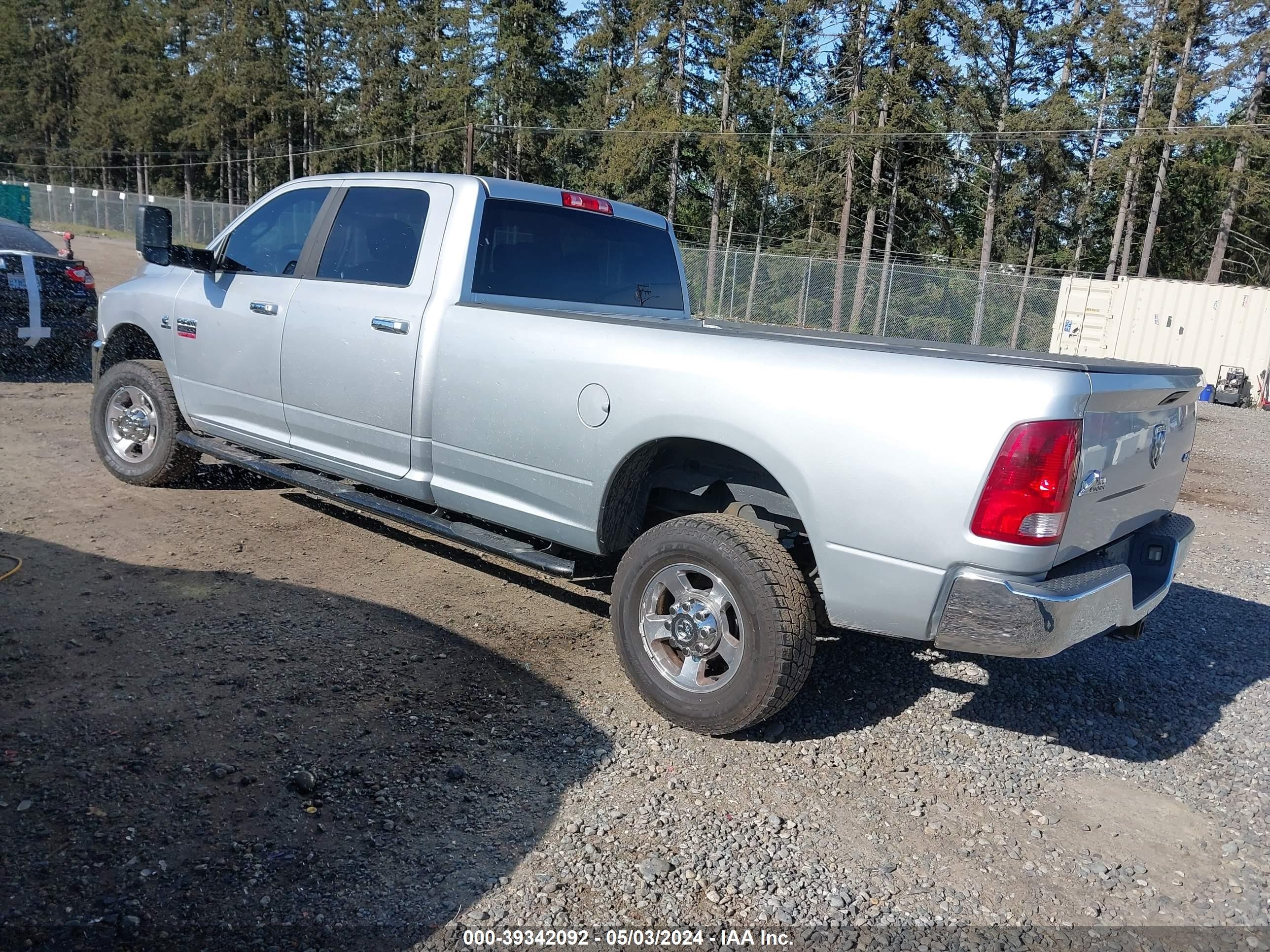 Photo 2 VIN: 3D73Y3CL6AG150274 - DODGE RAM 