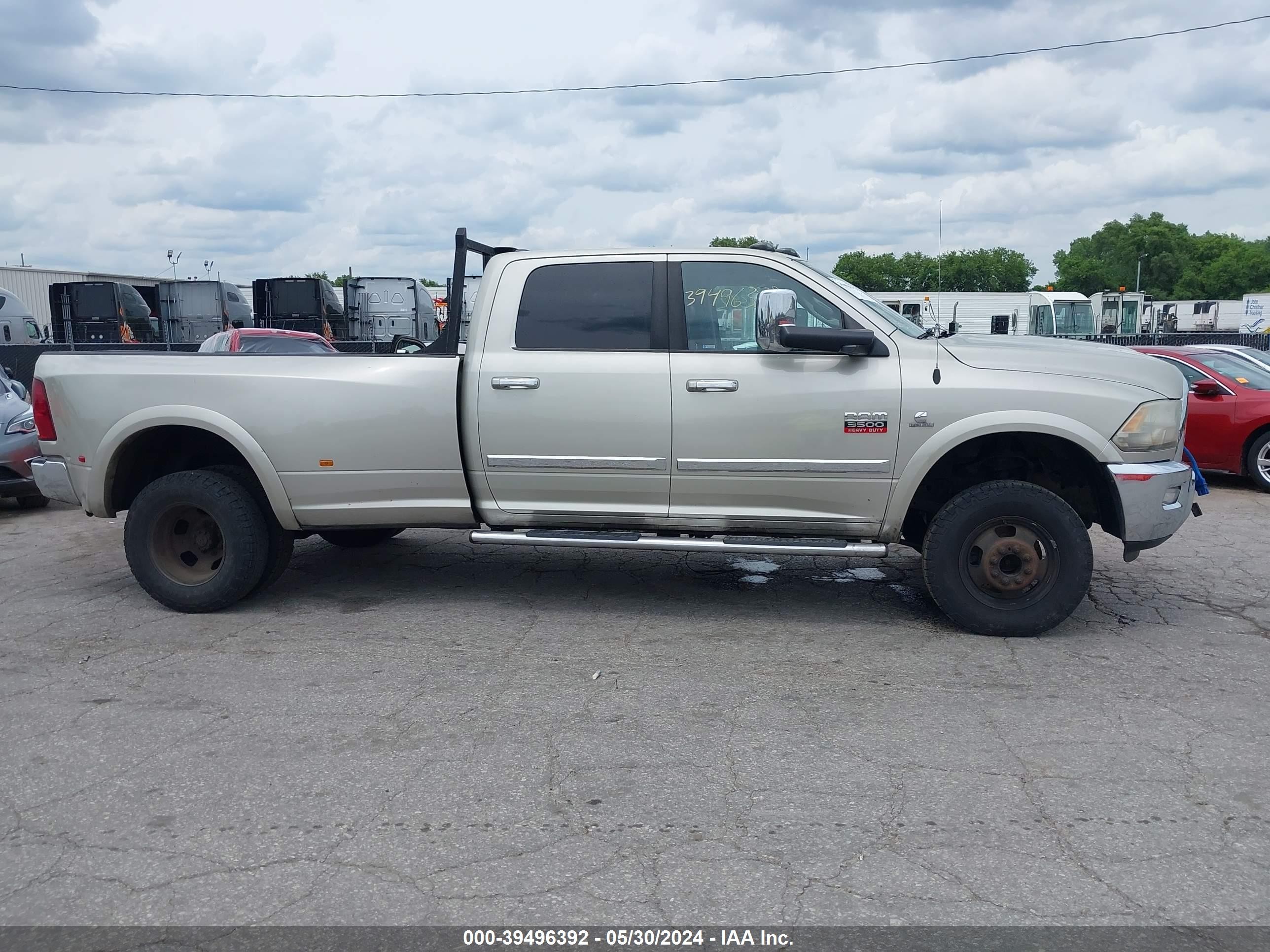 Photo 13 VIN: 3D73Y4CL6AG145873 - DODGE RAM 