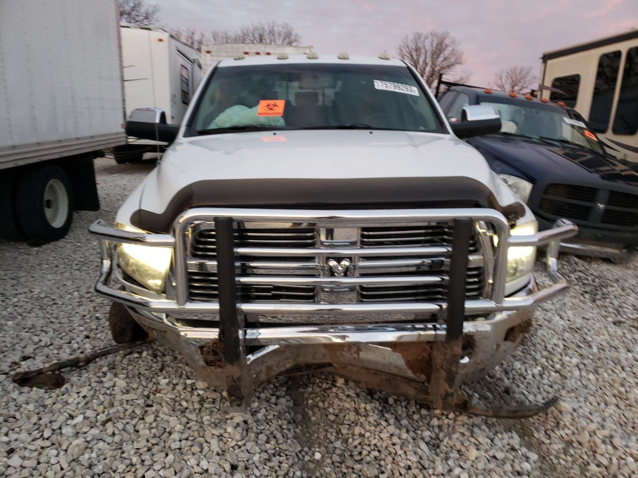 Photo 4 VIN: 3D73Y4HL5BG543389 - DODGE RAM 