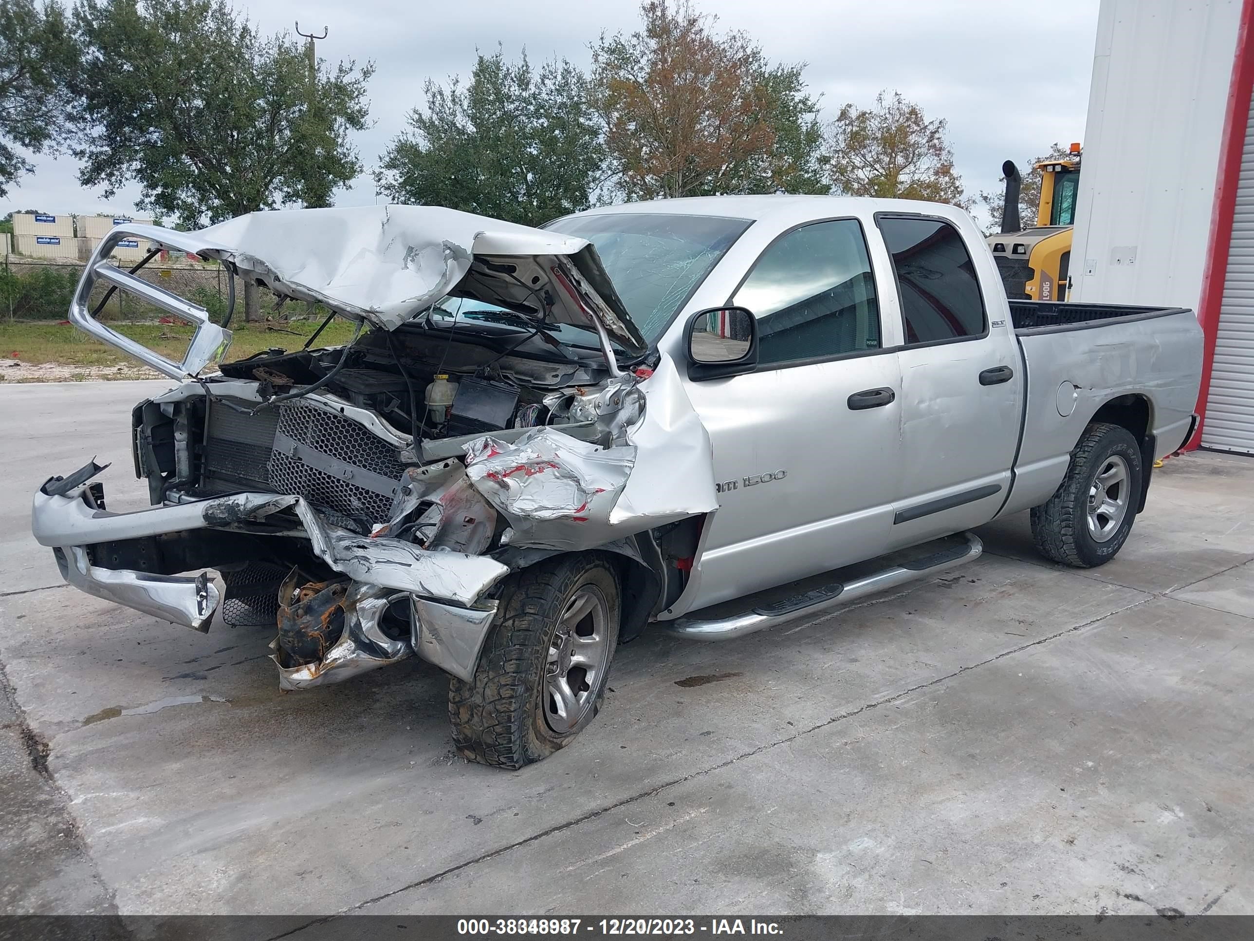 Photo 2 VIN: 3D7HA18N02G125218 - DODGE RAM 