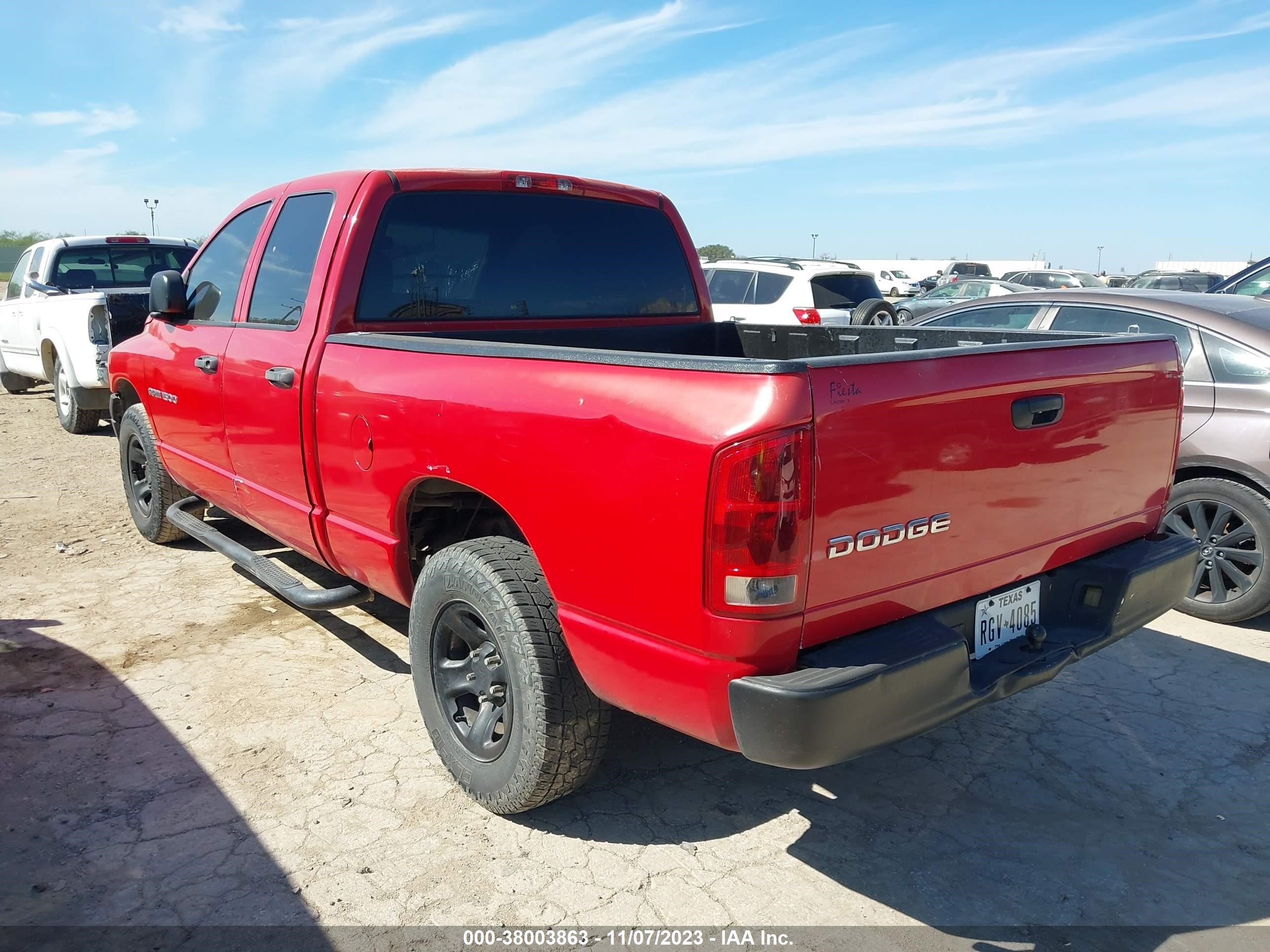 Photo 2 VIN: 3D7HA18N32G199698 - DODGE RAM 