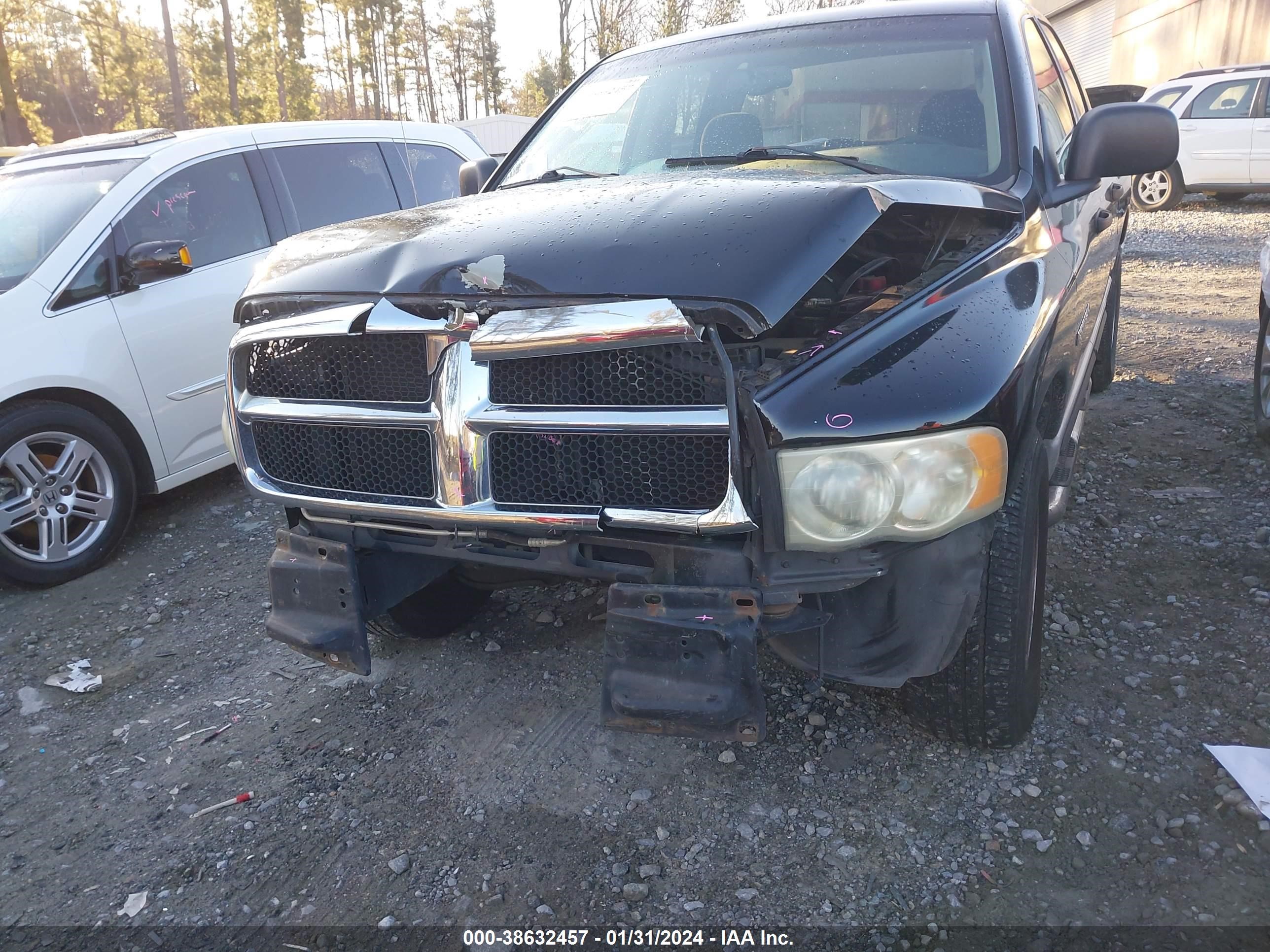 Photo 5 VIN: 3D7HA18NX2G199312 - DODGE RAM 