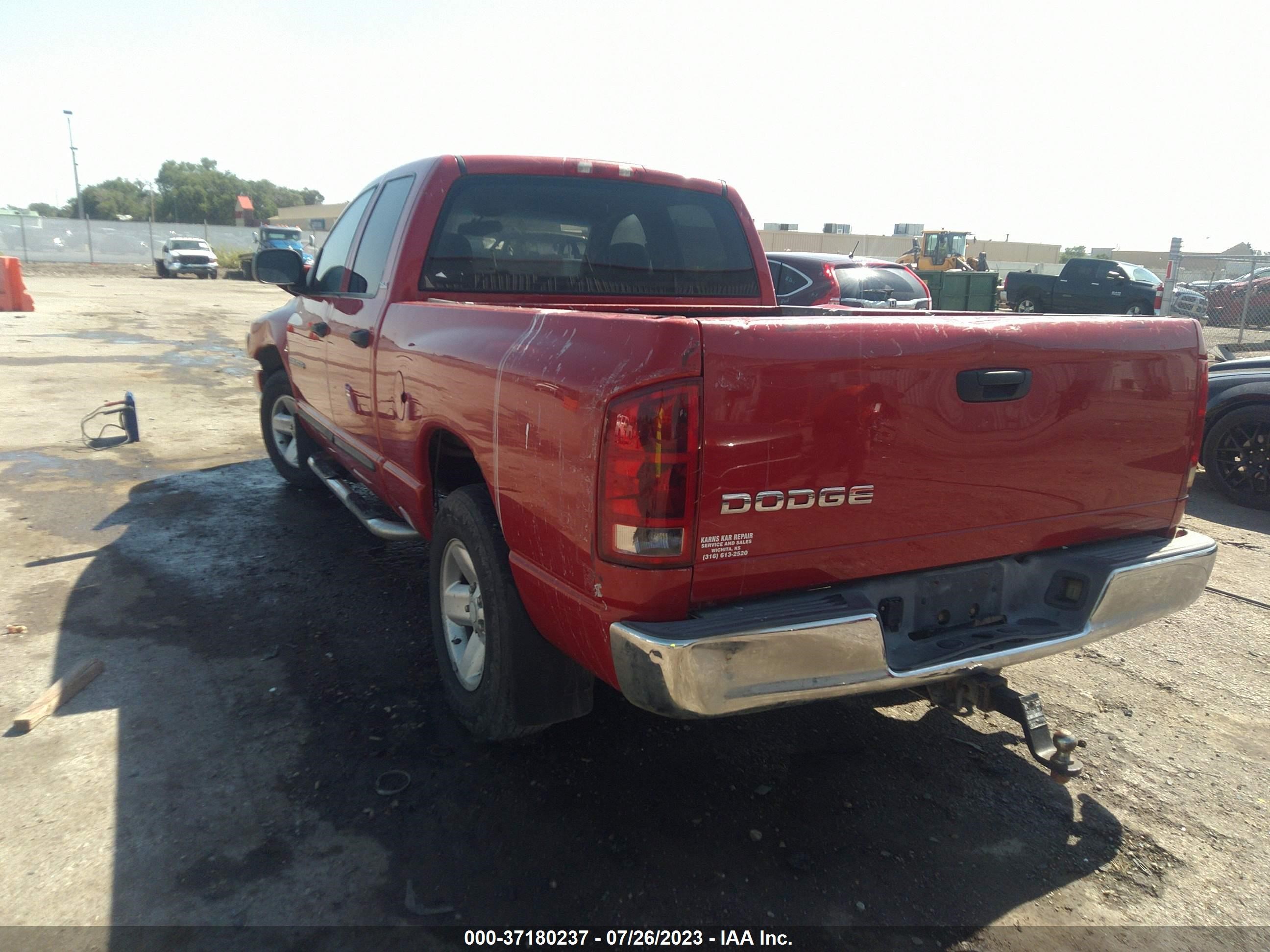 Photo 2 VIN: 3D7HA18Z52G161120 - DODGE RAM 