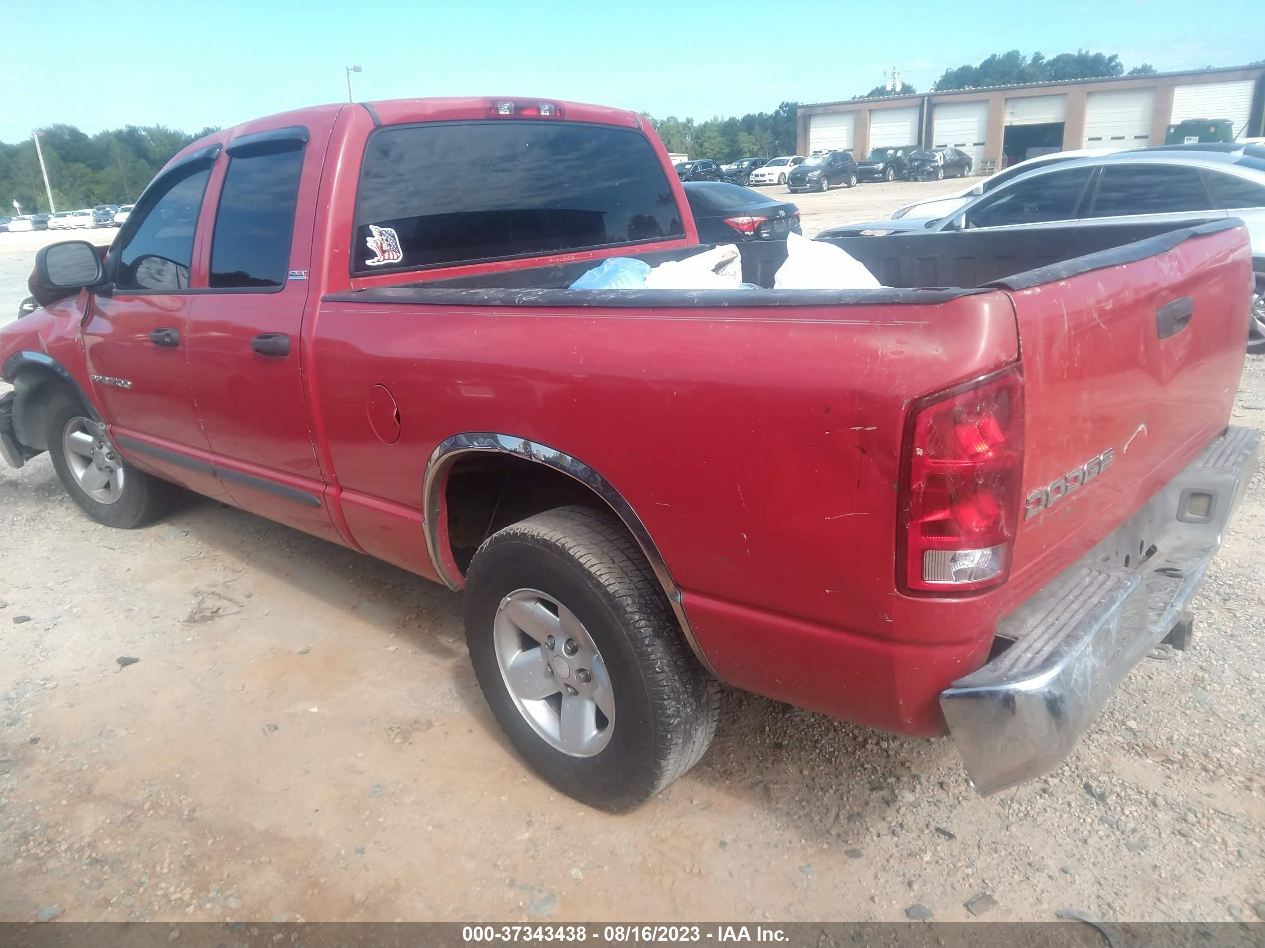 Photo 2 VIN: 3D7HA18Z62G174667 - DODGE RAM 