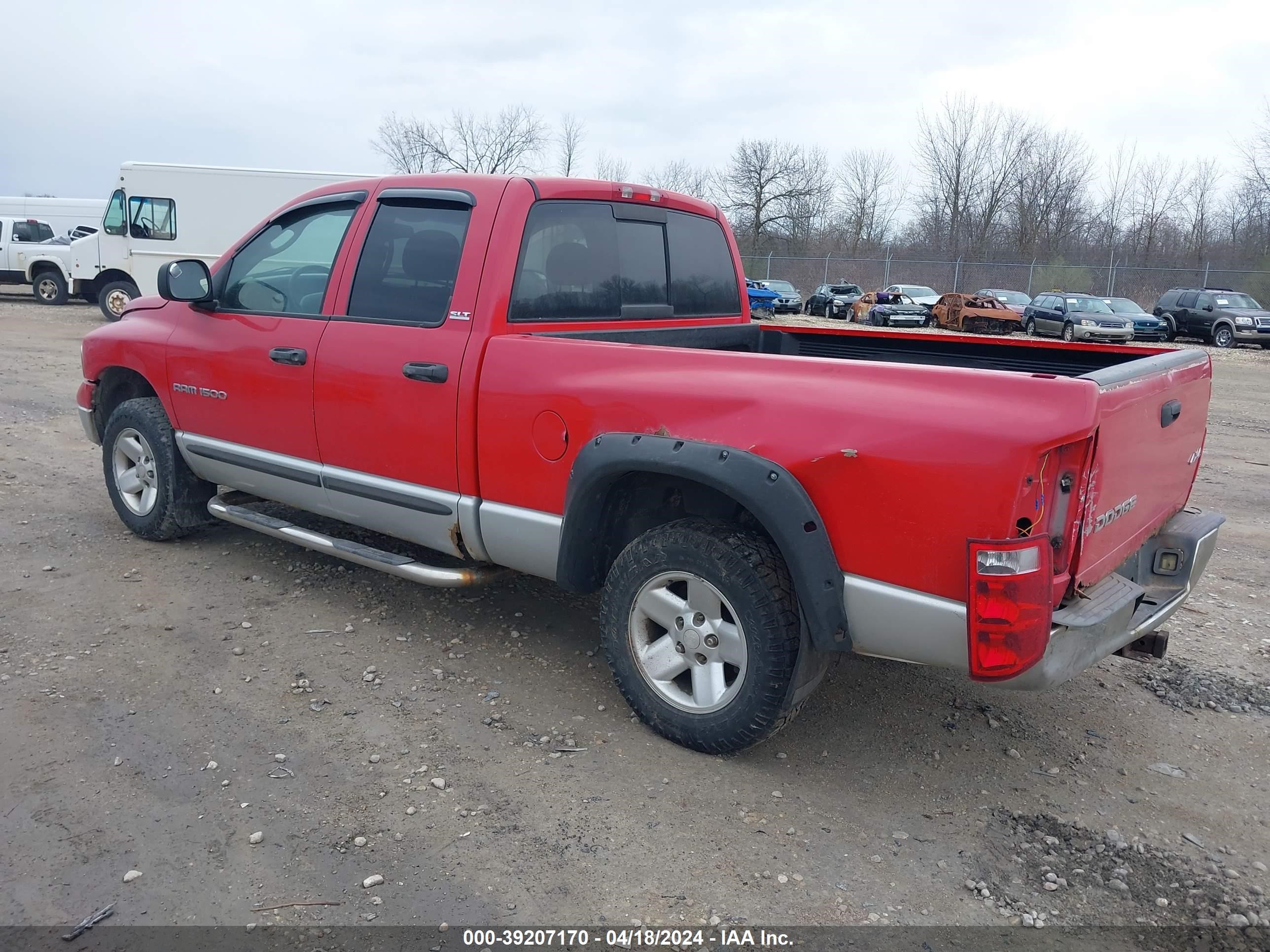 Photo 2 VIN: 3D7HU18N92G175509 - DODGE RAM 