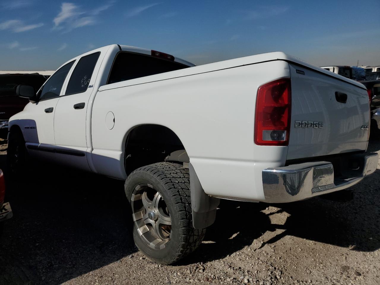 Photo 1 VIN: 3D7HU18Z12G211745 - DODGE RAM 