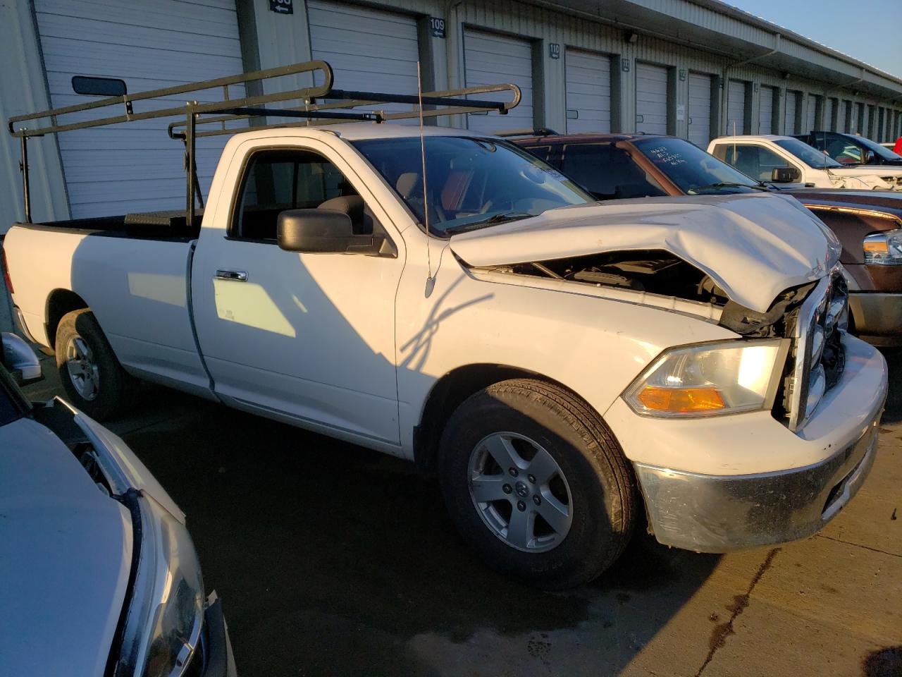 Photo 3 VIN: 3D7JB1EP0BG584950 - DODGE RAM 