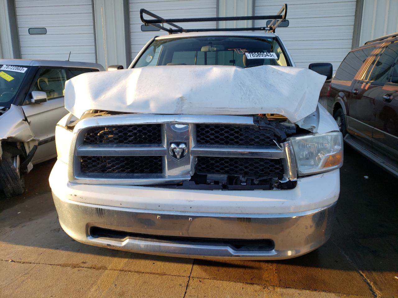 Photo 4 VIN: 3D7JB1EP0BG584950 - DODGE RAM 