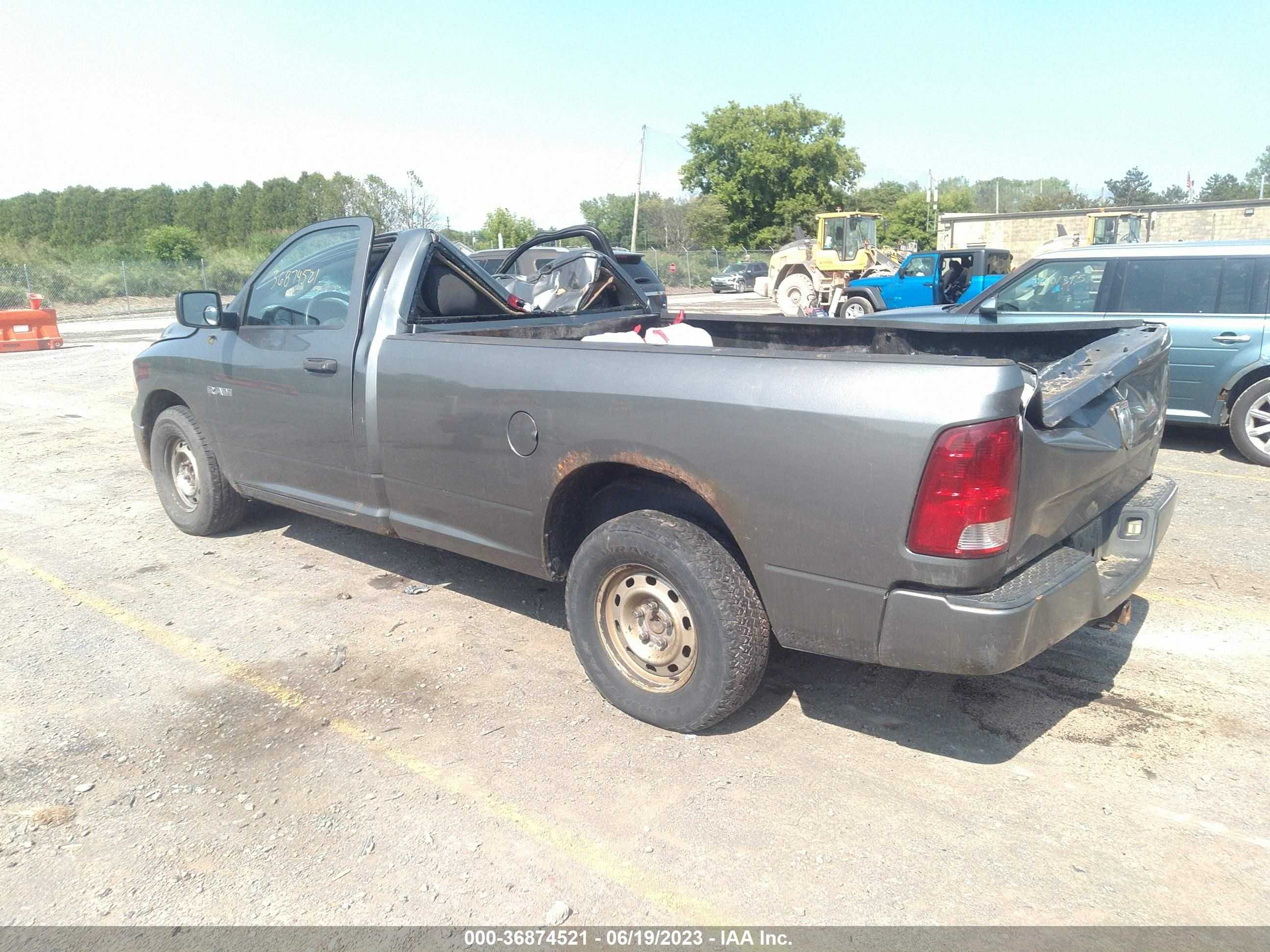 Photo 2 VIN: 3D7JB1EP2AG165321 - DODGE RAM 