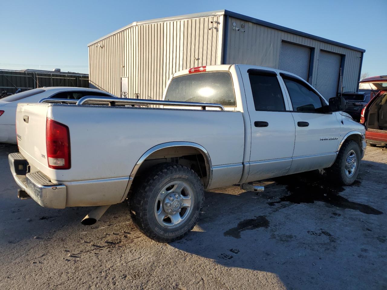 Photo 2 VIN: 3D7KA28C24G130840 - DODGE RAM 