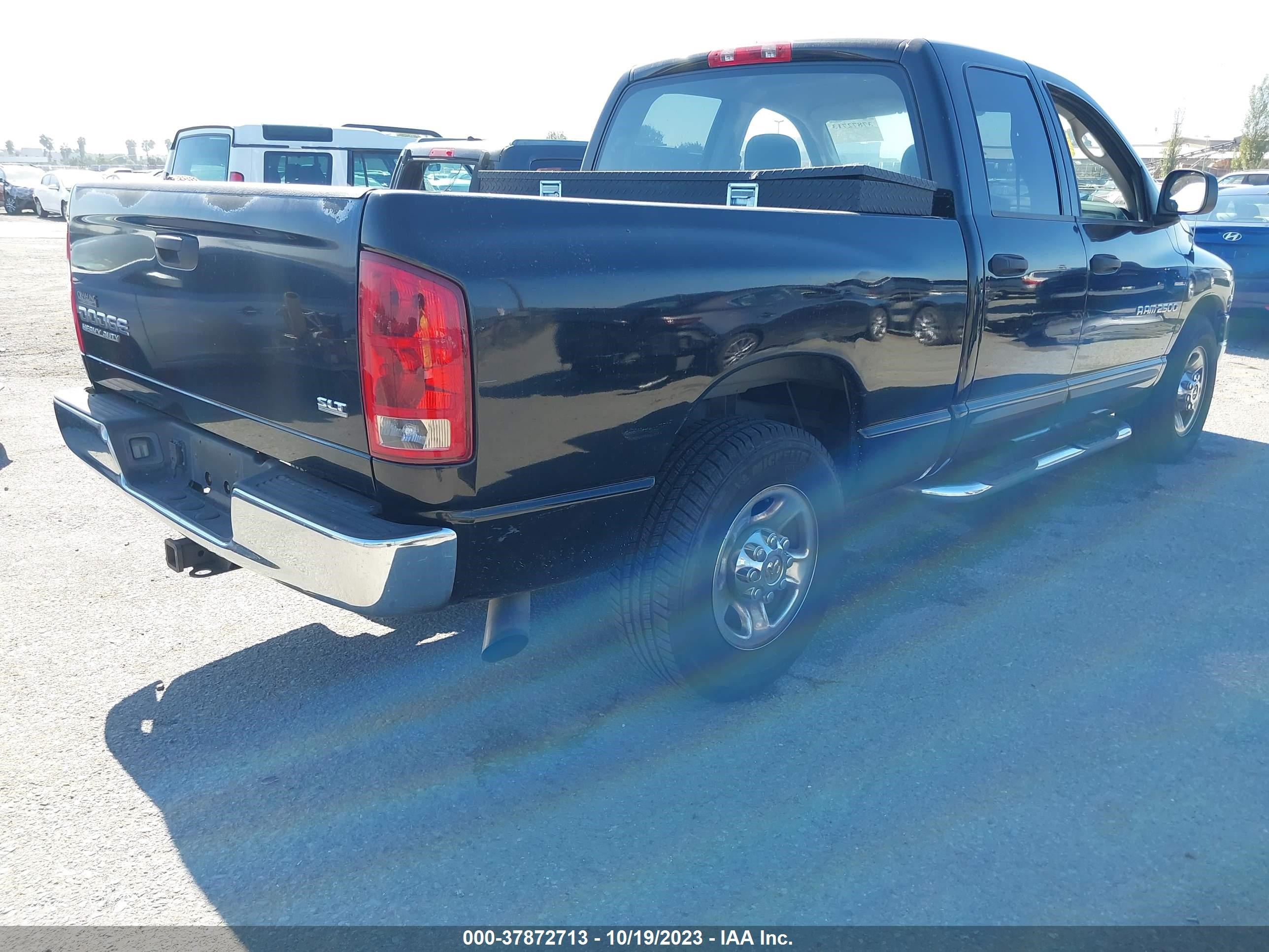 Photo 3 VIN: 3D7KA28C43G860957 - DODGE RAM 