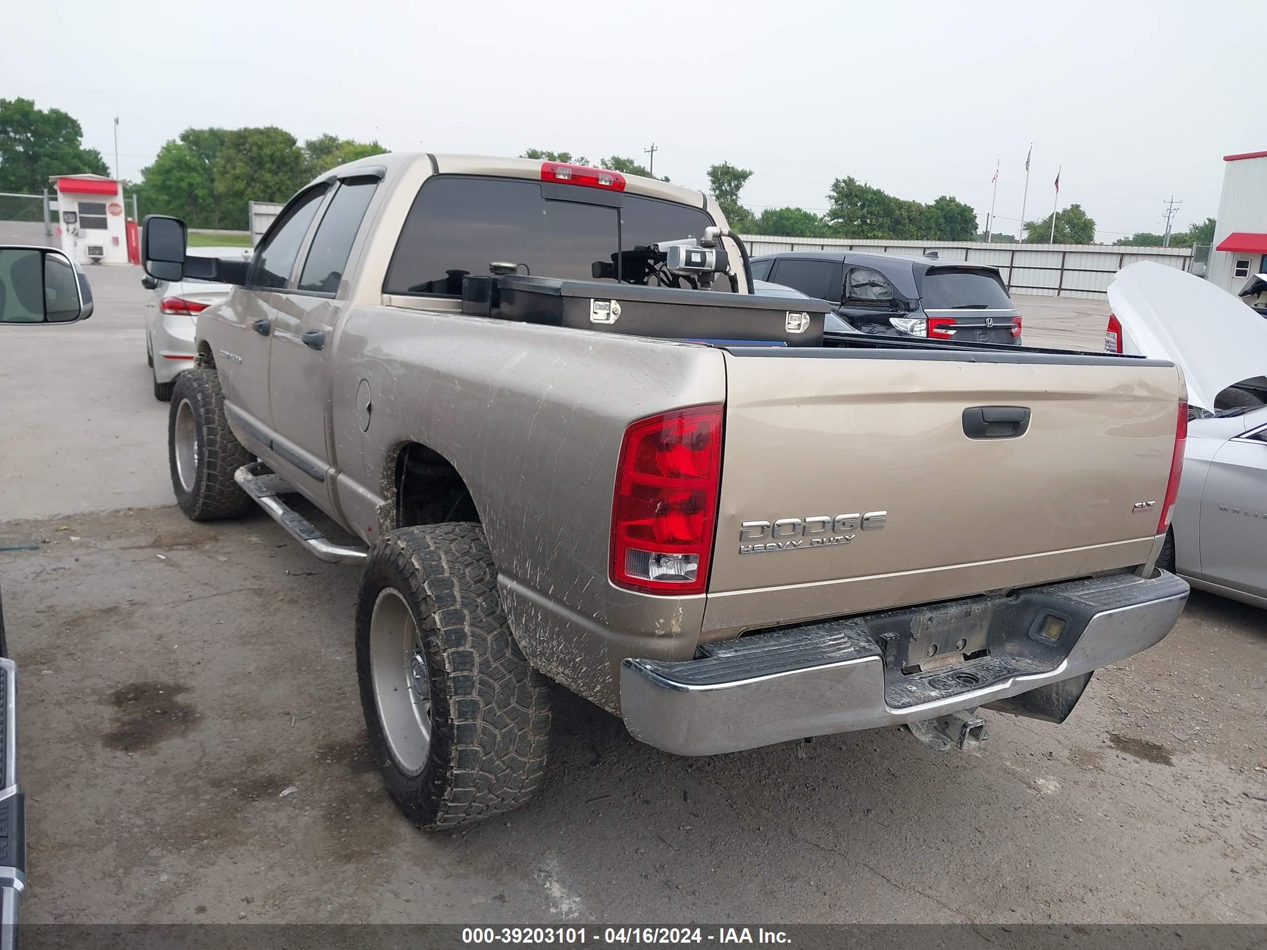 Photo 2 VIN: 3D7KA28C54G200542 - DODGE RAM 