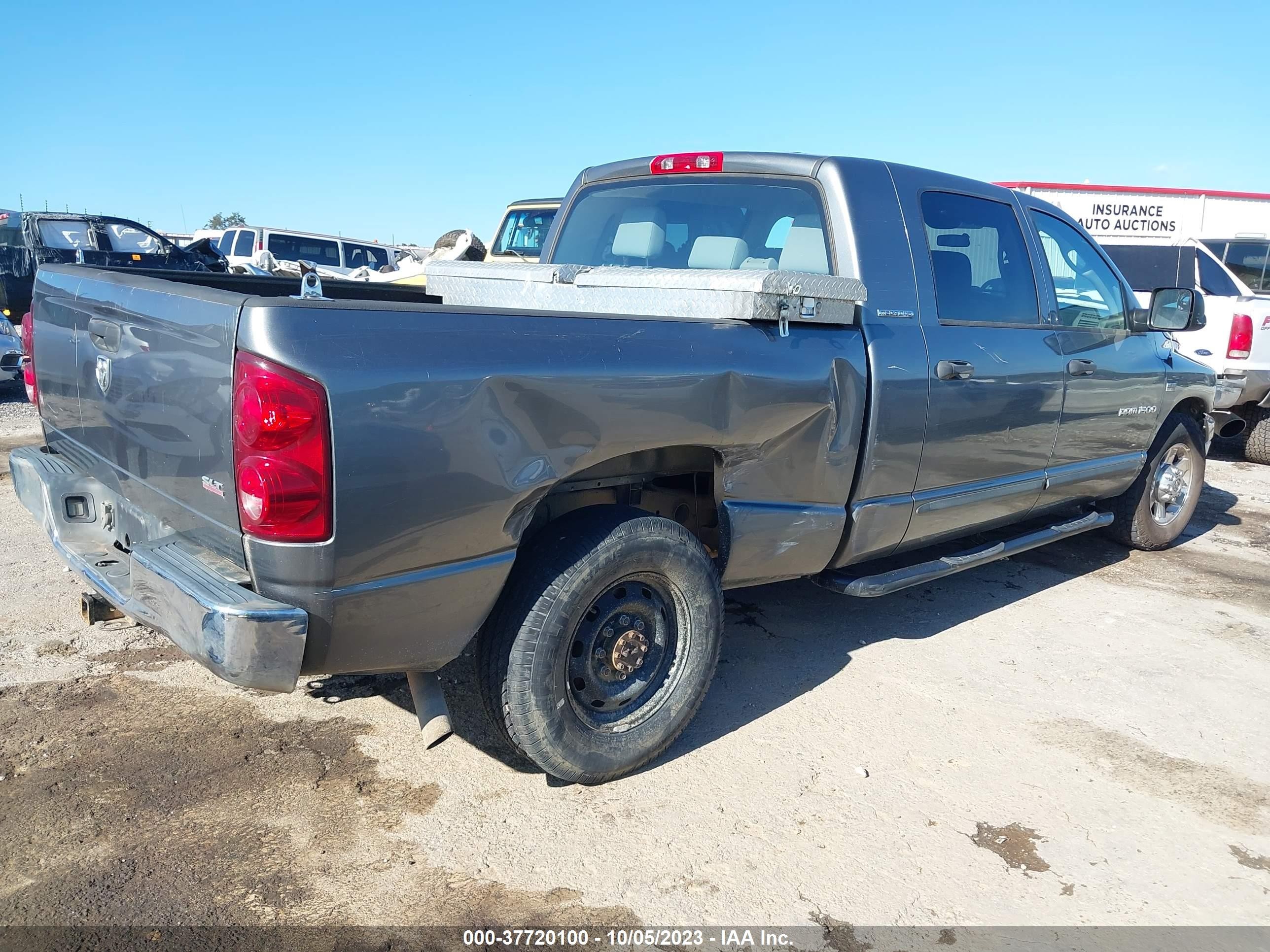 Photo 3 VIN: 3D7KR19D07G751900 - DODGE RAM 