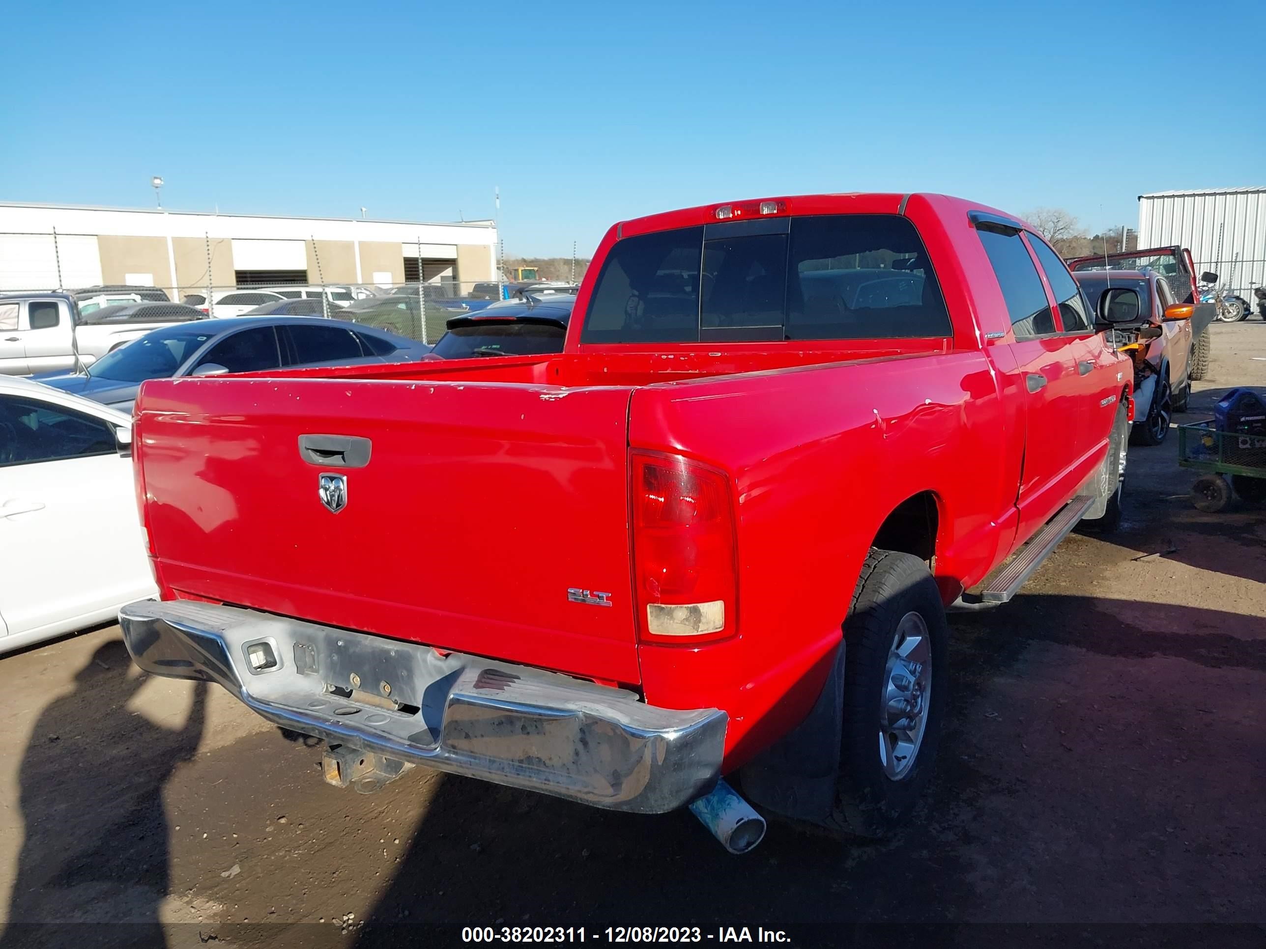 Photo 3 VIN: 3D7KR19D26G202715 - DODGE RAM 