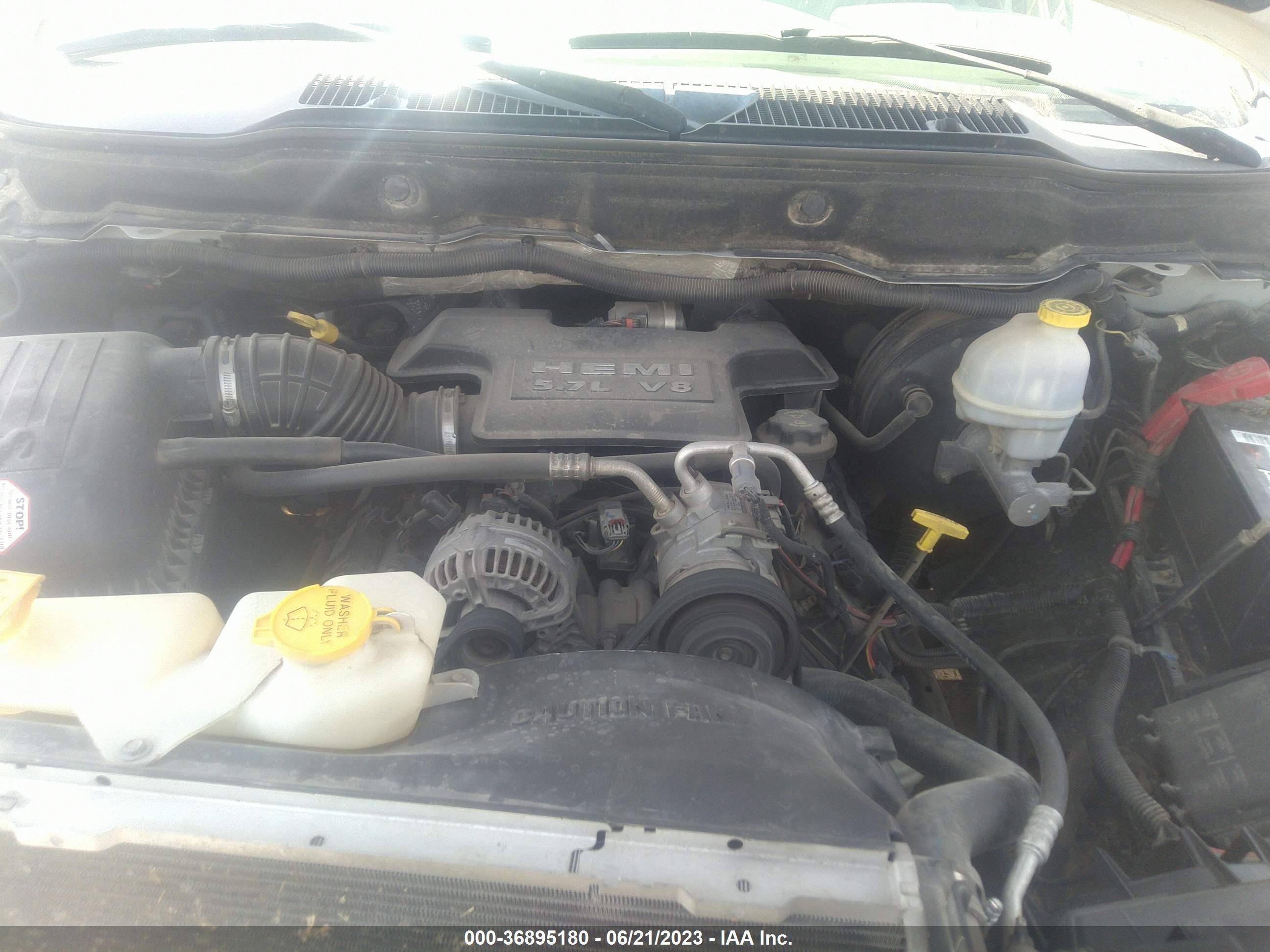 Photo 9 VIN: 3D7KR19D48G210852 - DODGE RAM 