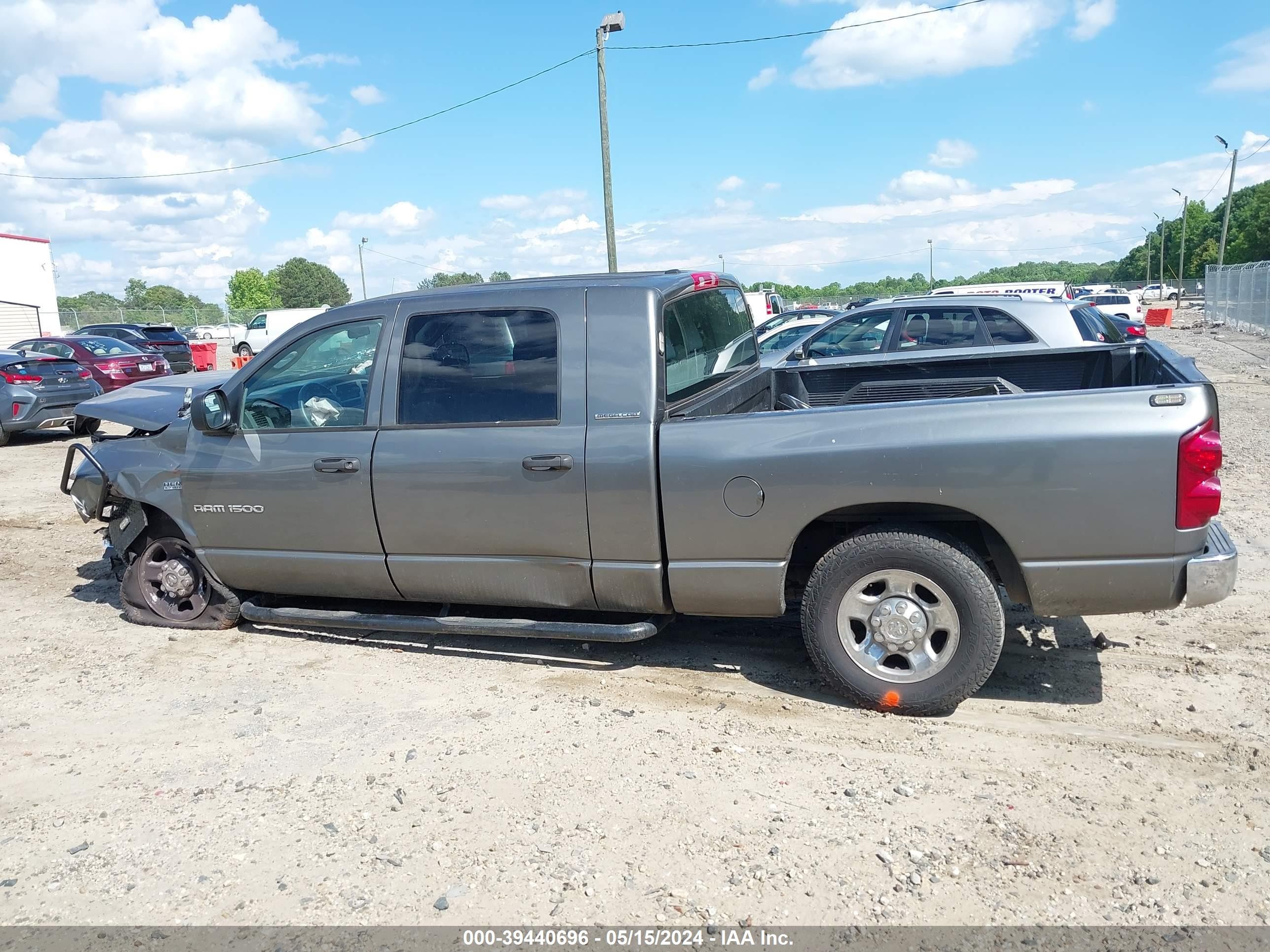 Photo 13 VIN: 3D7KR19DX7G784452 - DODGE RAM 