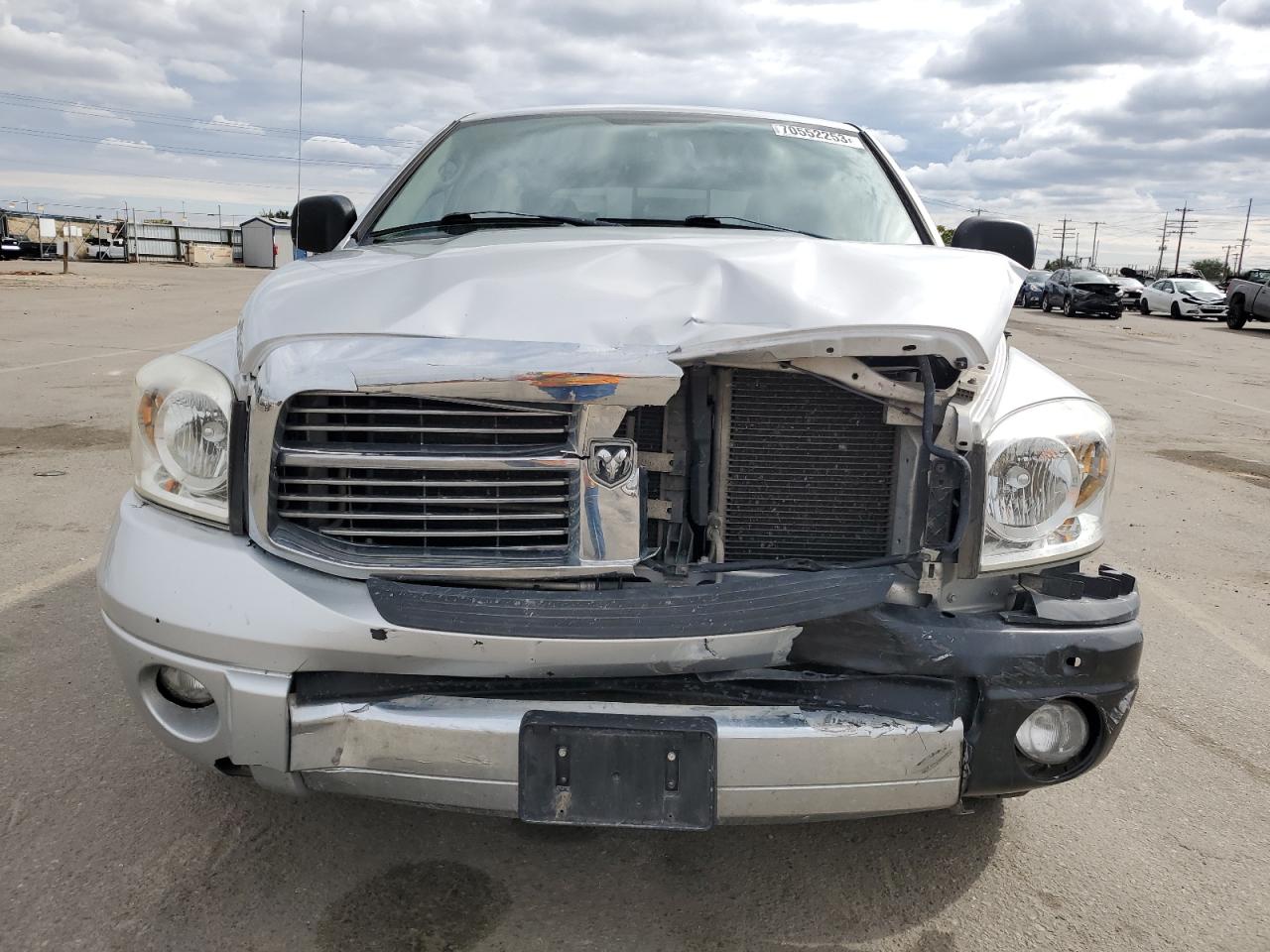 Photo 4 VIN: 3D7KR19DX8G126616 - DODGE RAM 