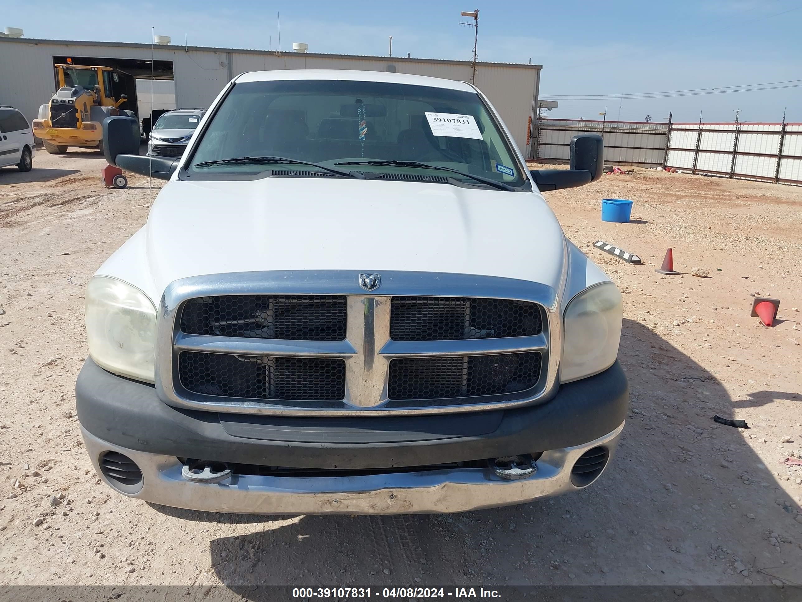 Photo 10 VIN: 3D7KR28A37G800620 - DODGE RAM 