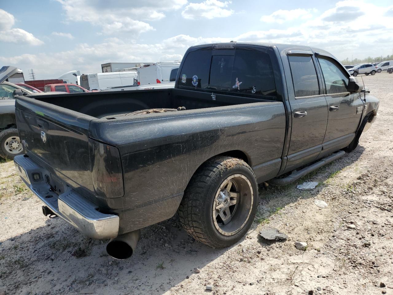 Photo 2 VIN: 3D7KR28A57G792505 - DODGE RAM 