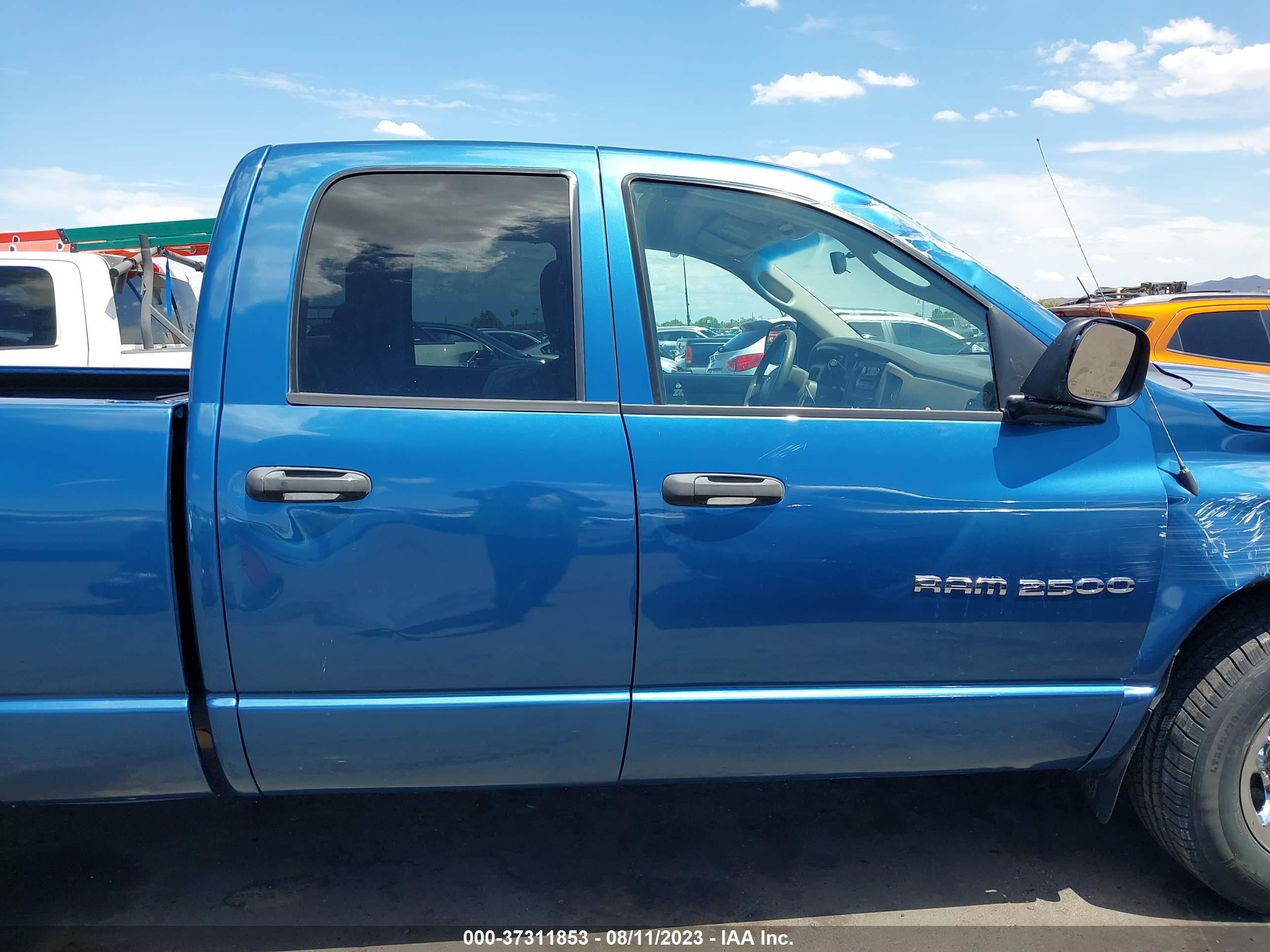 Photo 12 VIN: 3D7KR28C65G704124 - DODGE RAM 