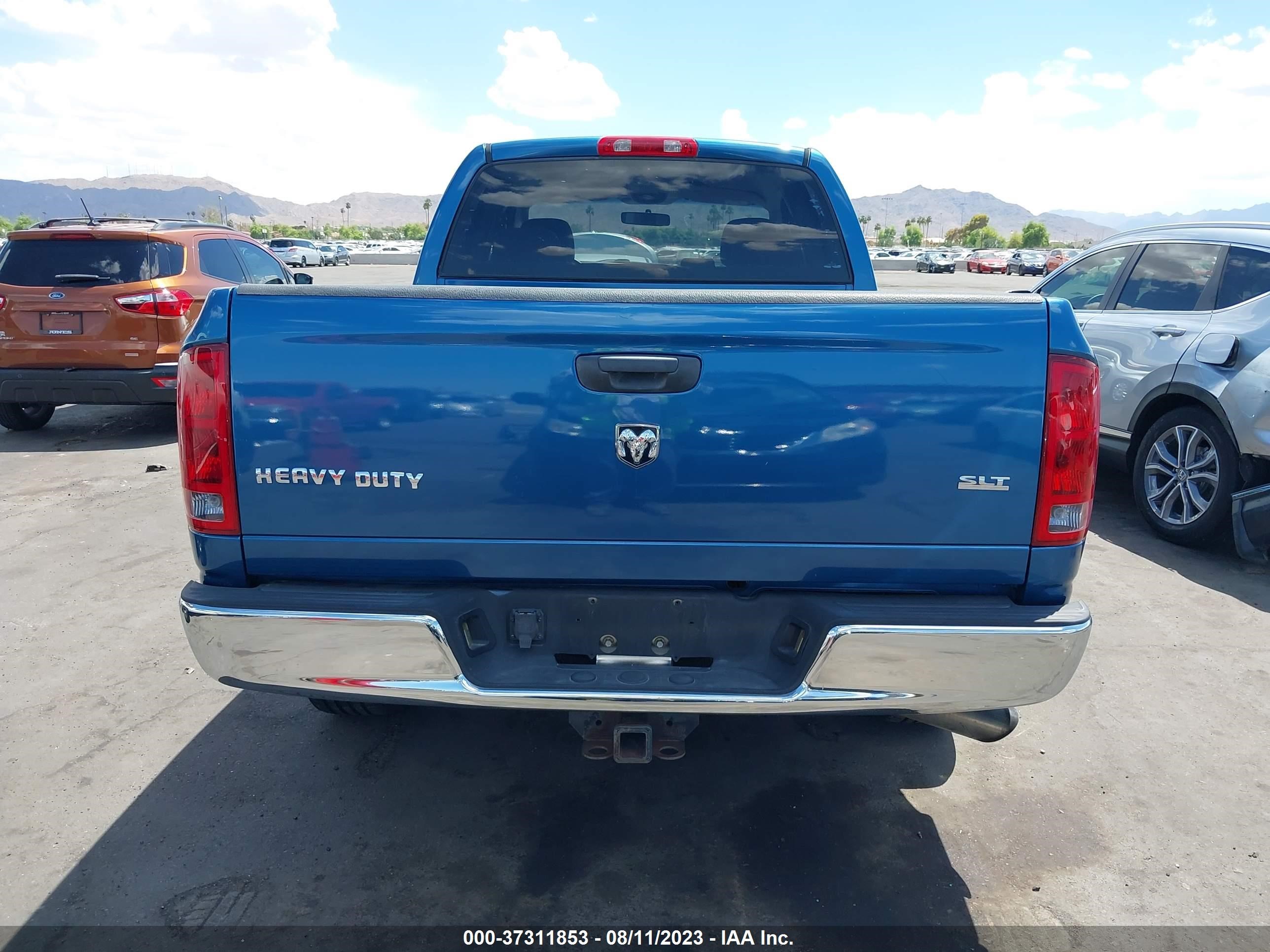 Photo 15 VIN: 3D7KR28C65G704124 - DODGE RAM 