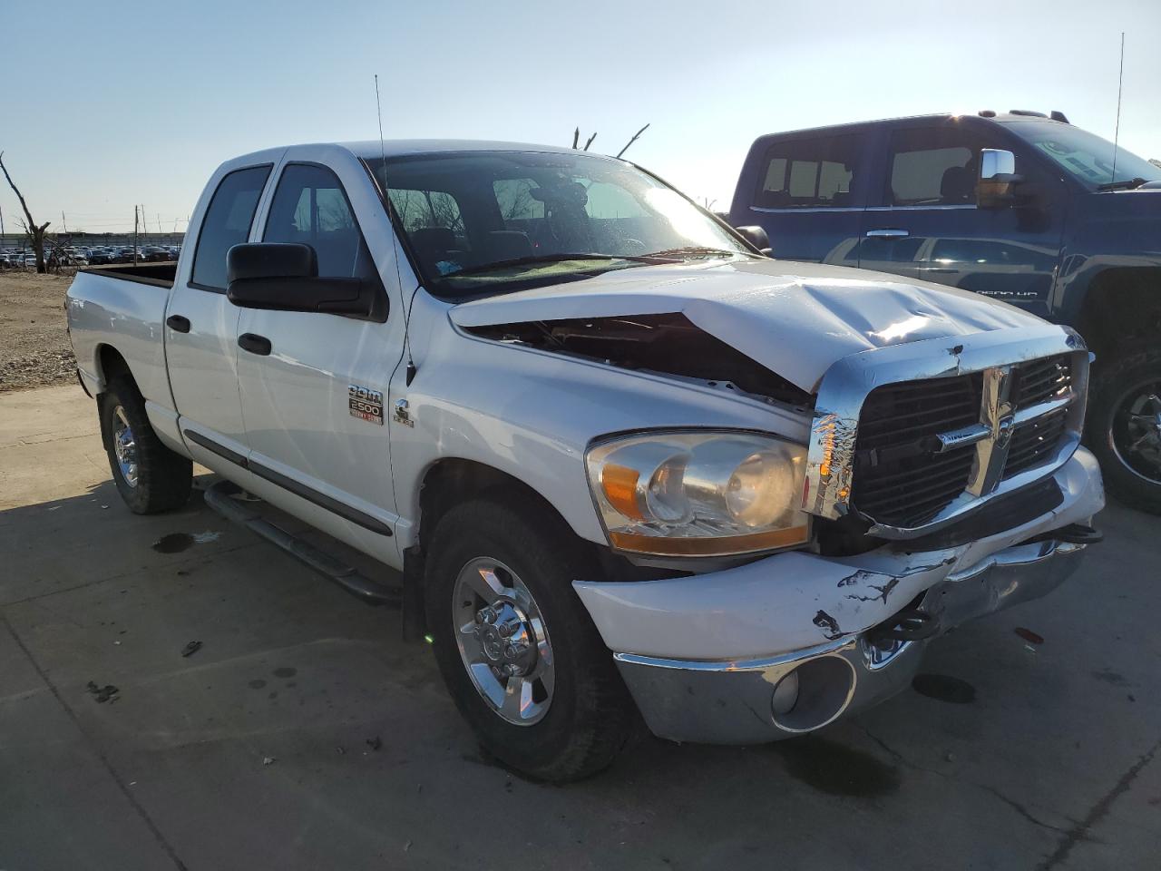 Photo 3 VIN: 3D7KR28C67G704224 - DODGE RAM 