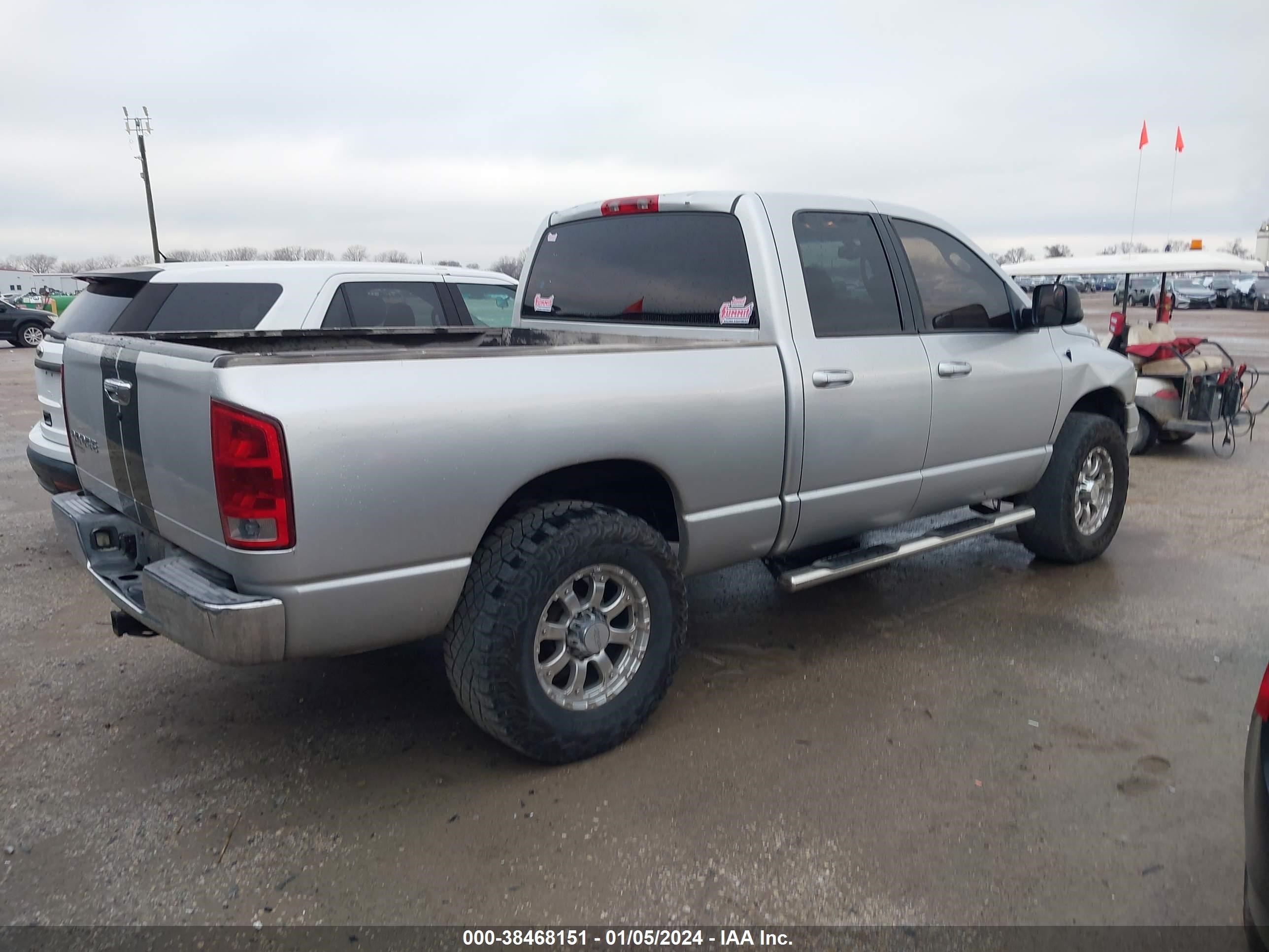 Photo 3 VIN: 3D7KR28C75G716797 - DODGE RAM 