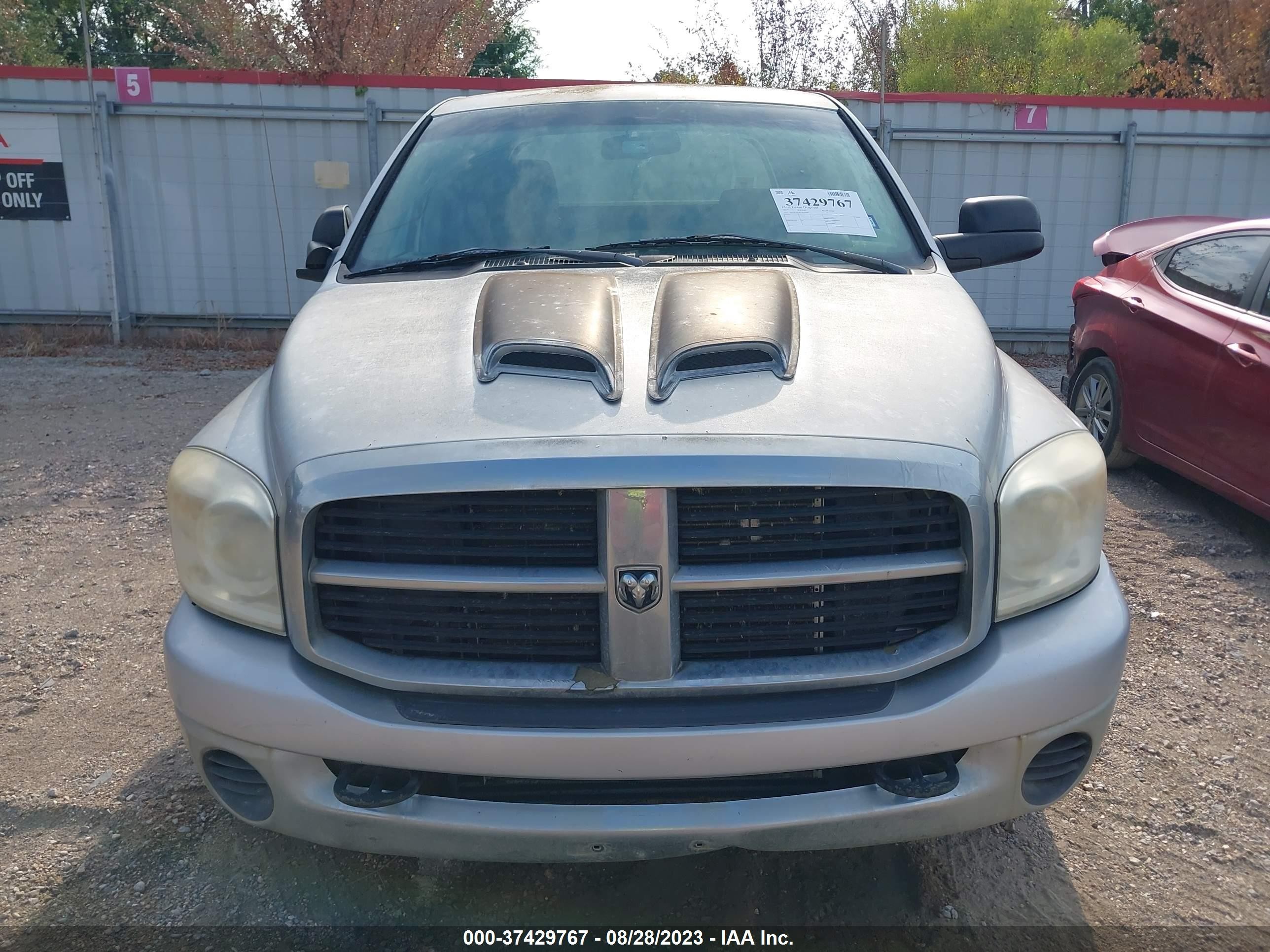 Photo 10 VIN: 3D7KR29A87G826368 - DODGE RAM 