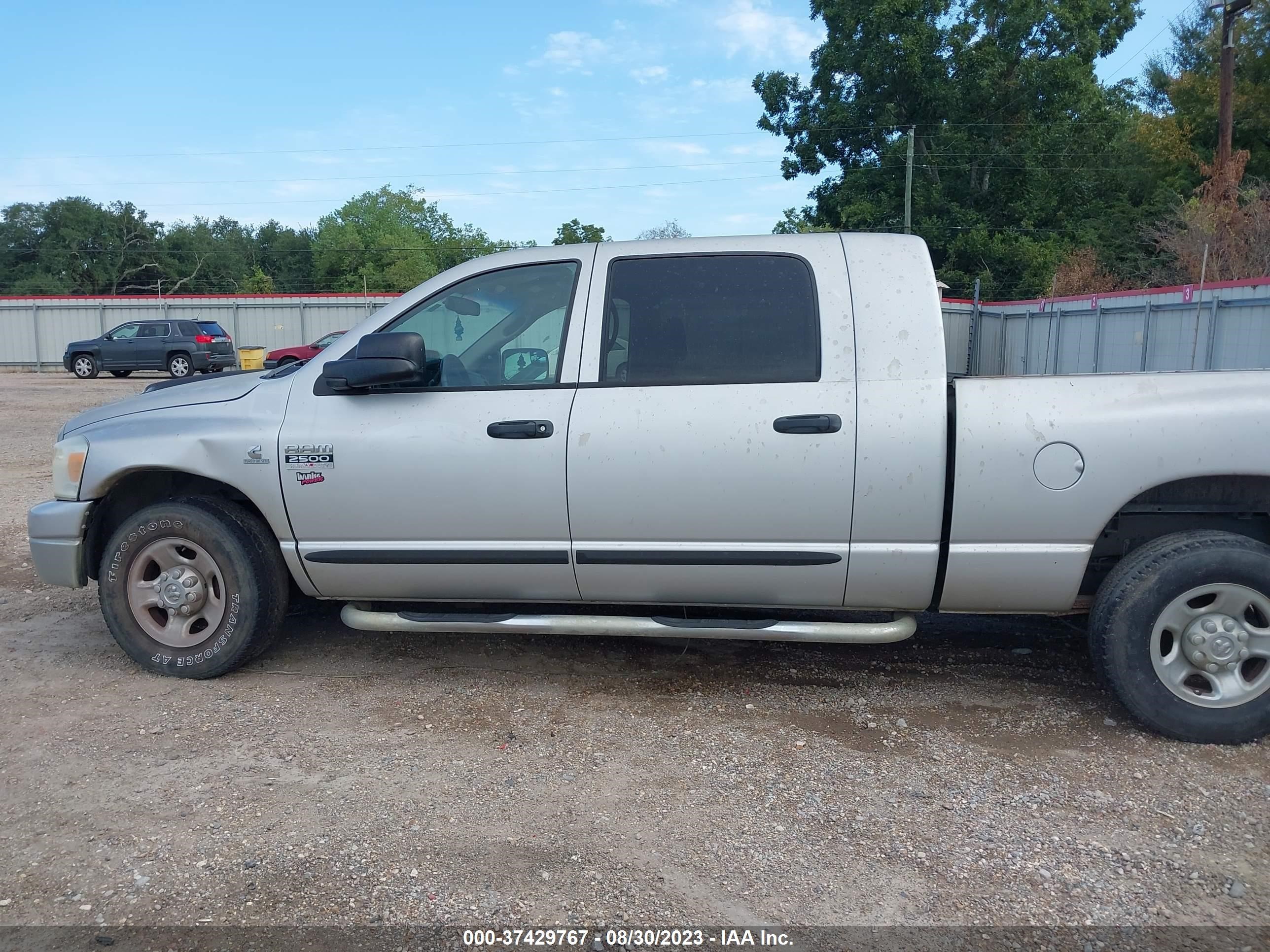 Photo 12 VIN: 3D7KR29A87G826368 - DODGE RAM 