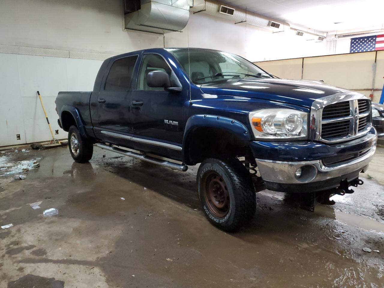 Photo 3 VIN: 3D7KS19D58G113535 - DODGE RAM 