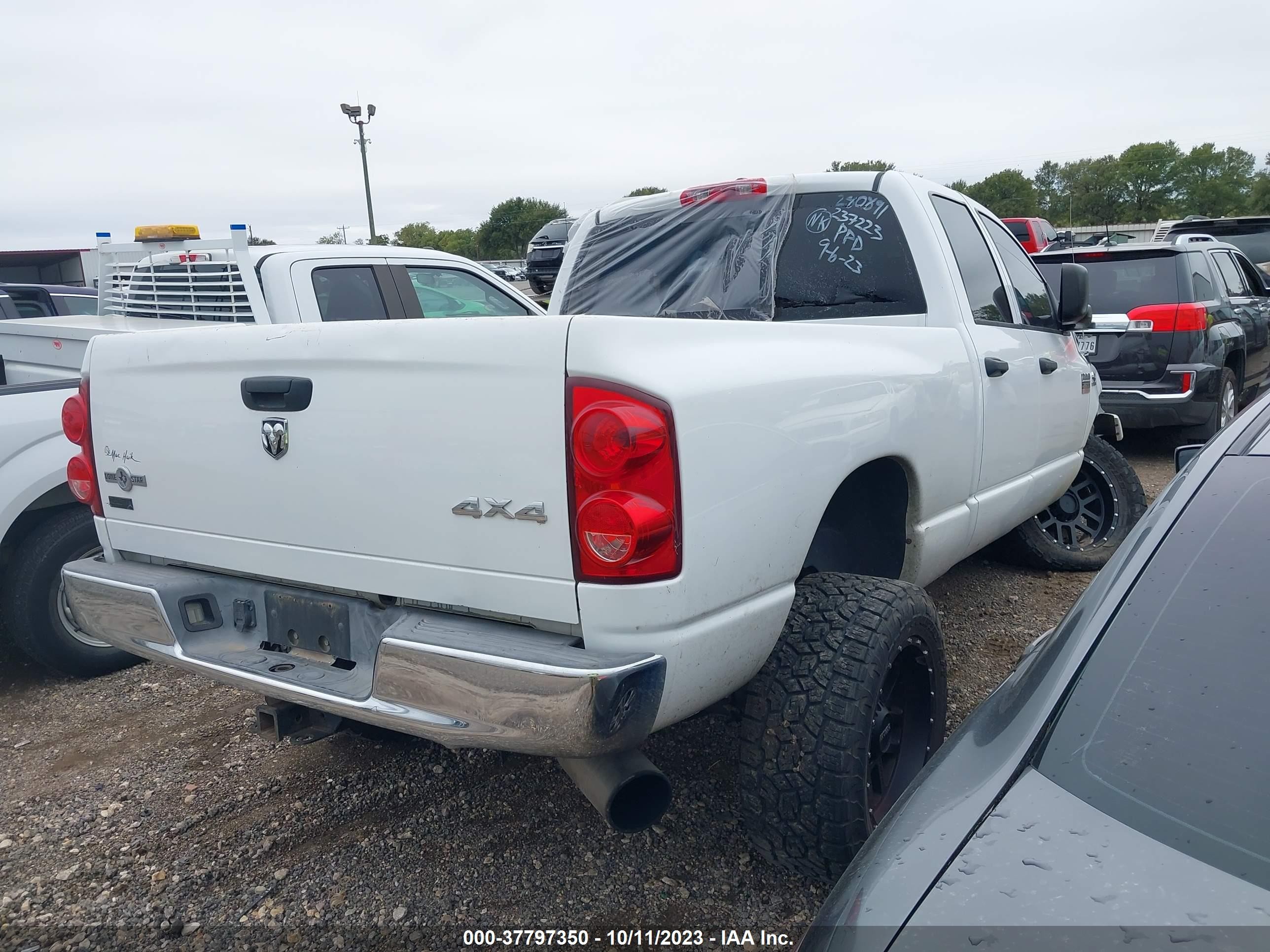 Photo 3 VIN: 3D7KS28A08G237273 - DODGE RAM 