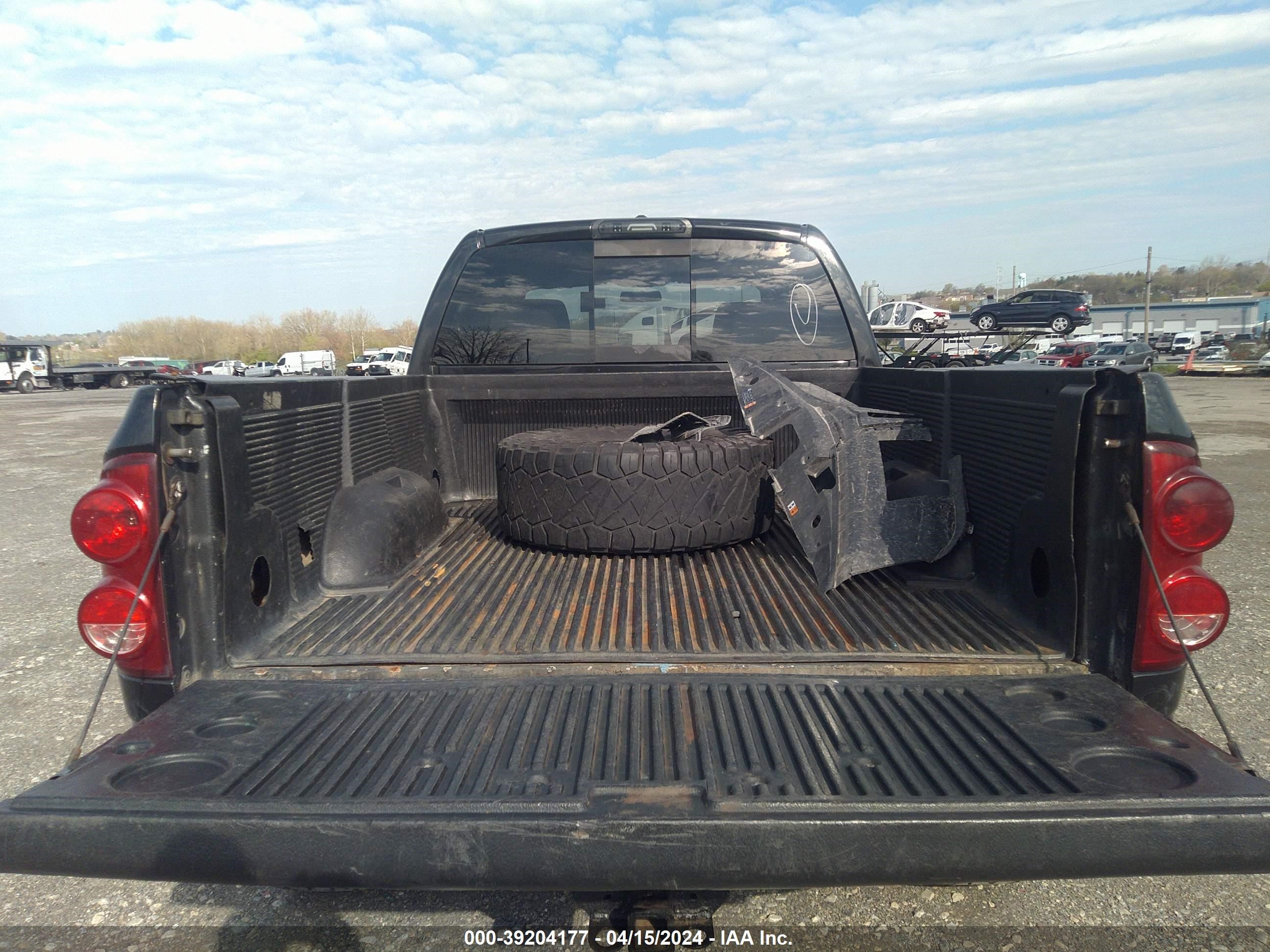 Photo 11 VIN: 3D7KS28A18G132662 - DODGE RAM 