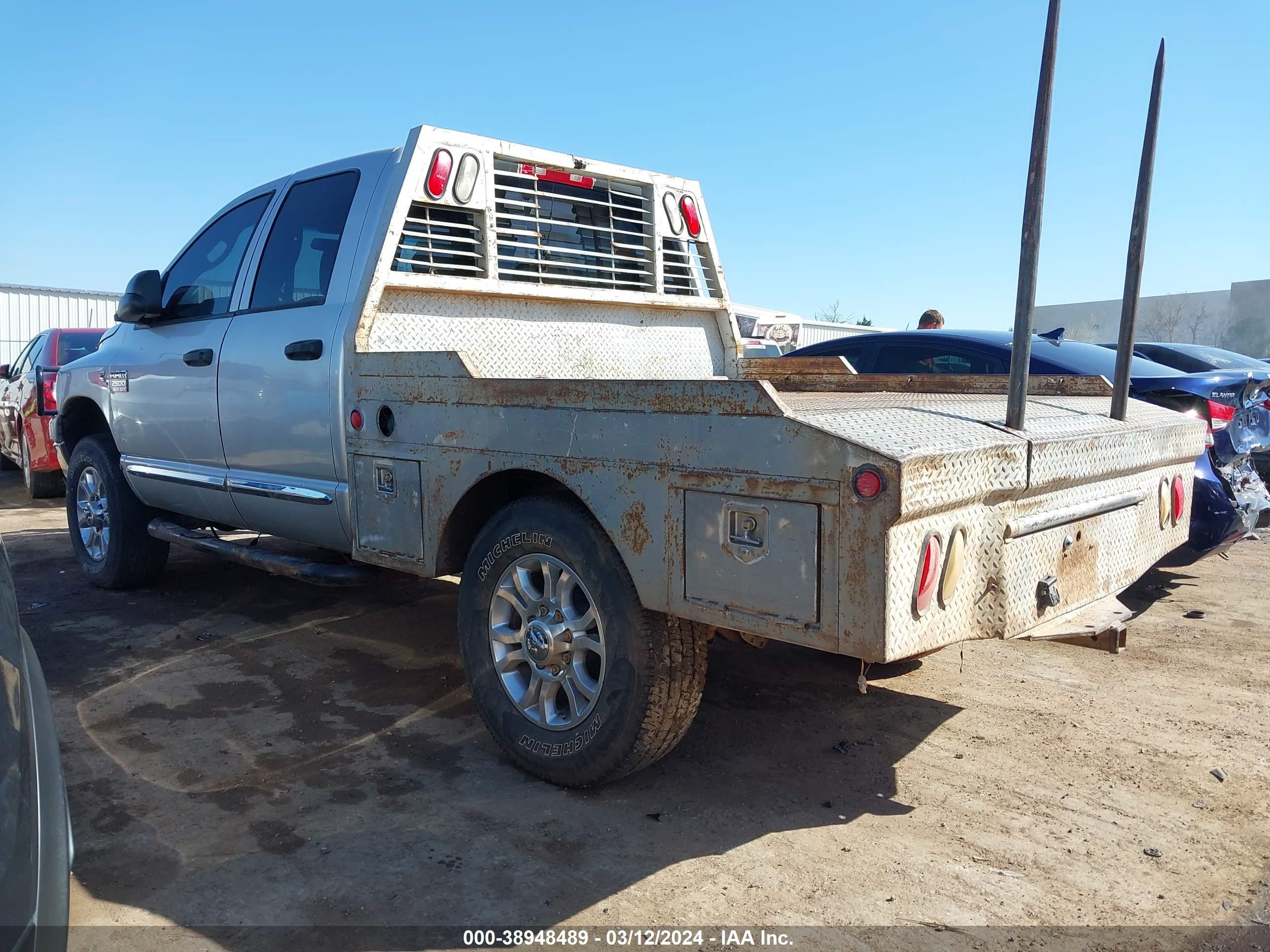 Photo 2 VIN: 3D7KS28A68G206478 - DODGE RAM 