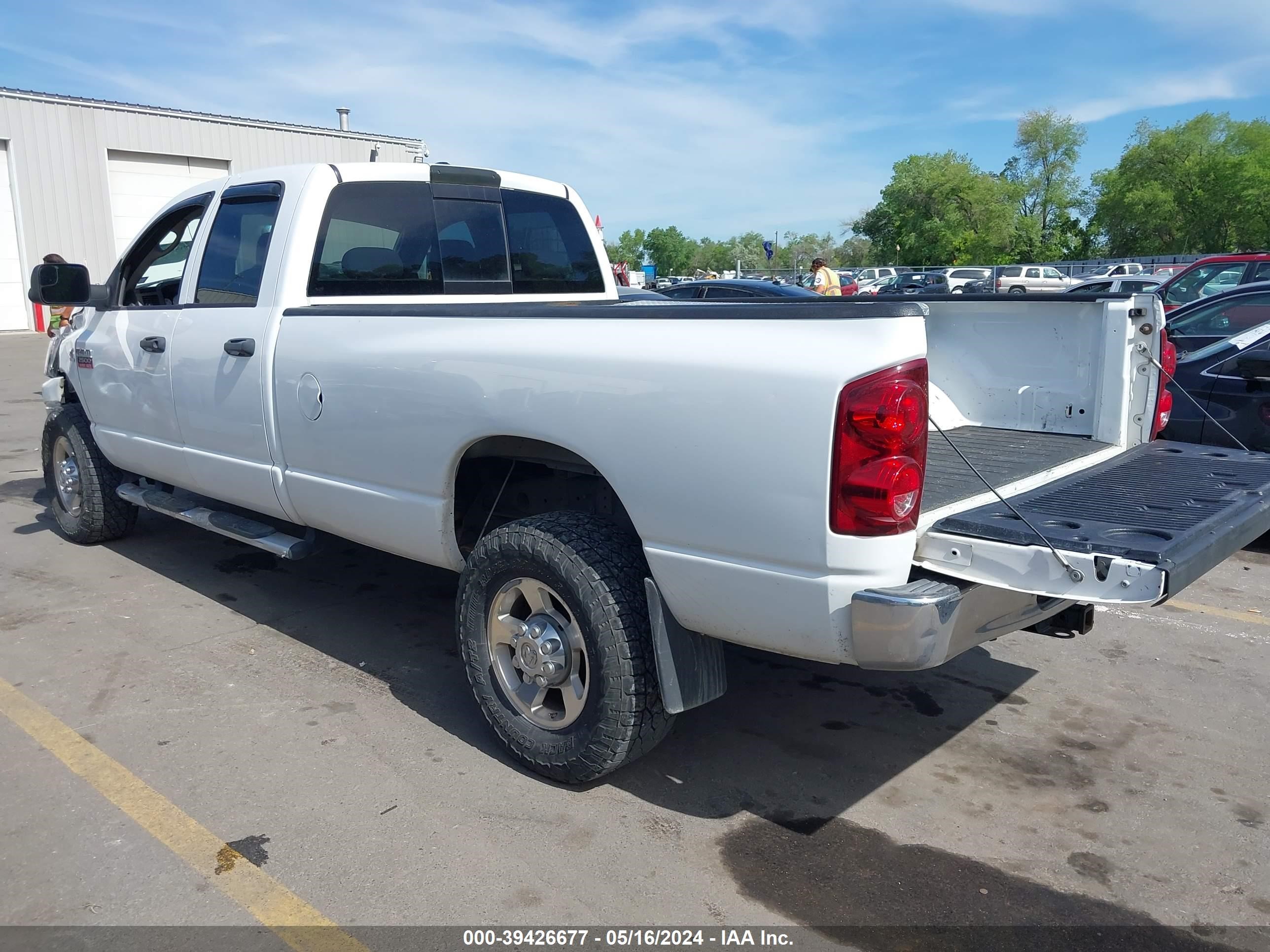 Photo 2 VIN: 3D7KS28A78G176732 - DODGE RAM 