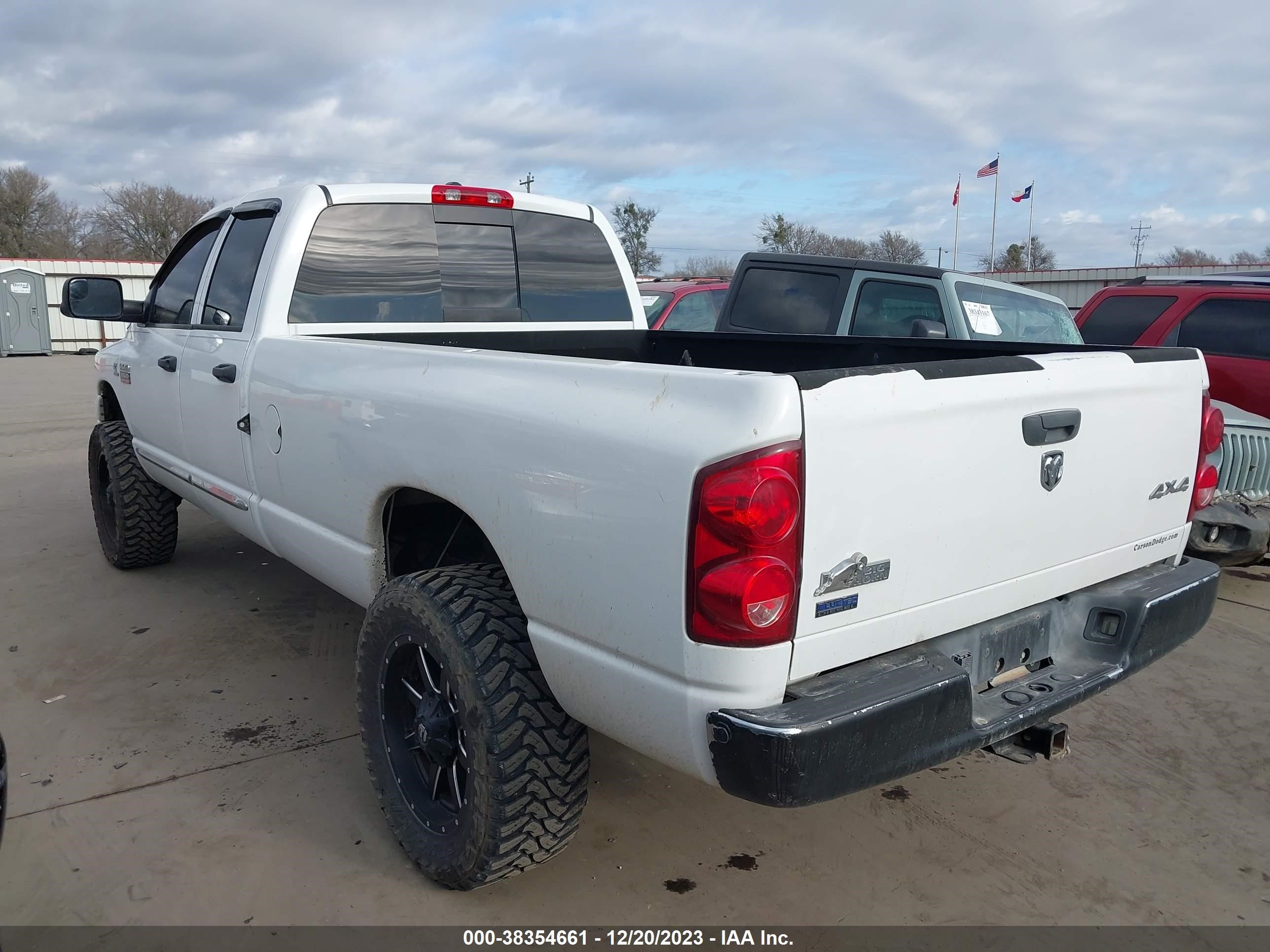 Photo 2 VIN: 3D7KS28AX8G180452 - DODGE RAM 