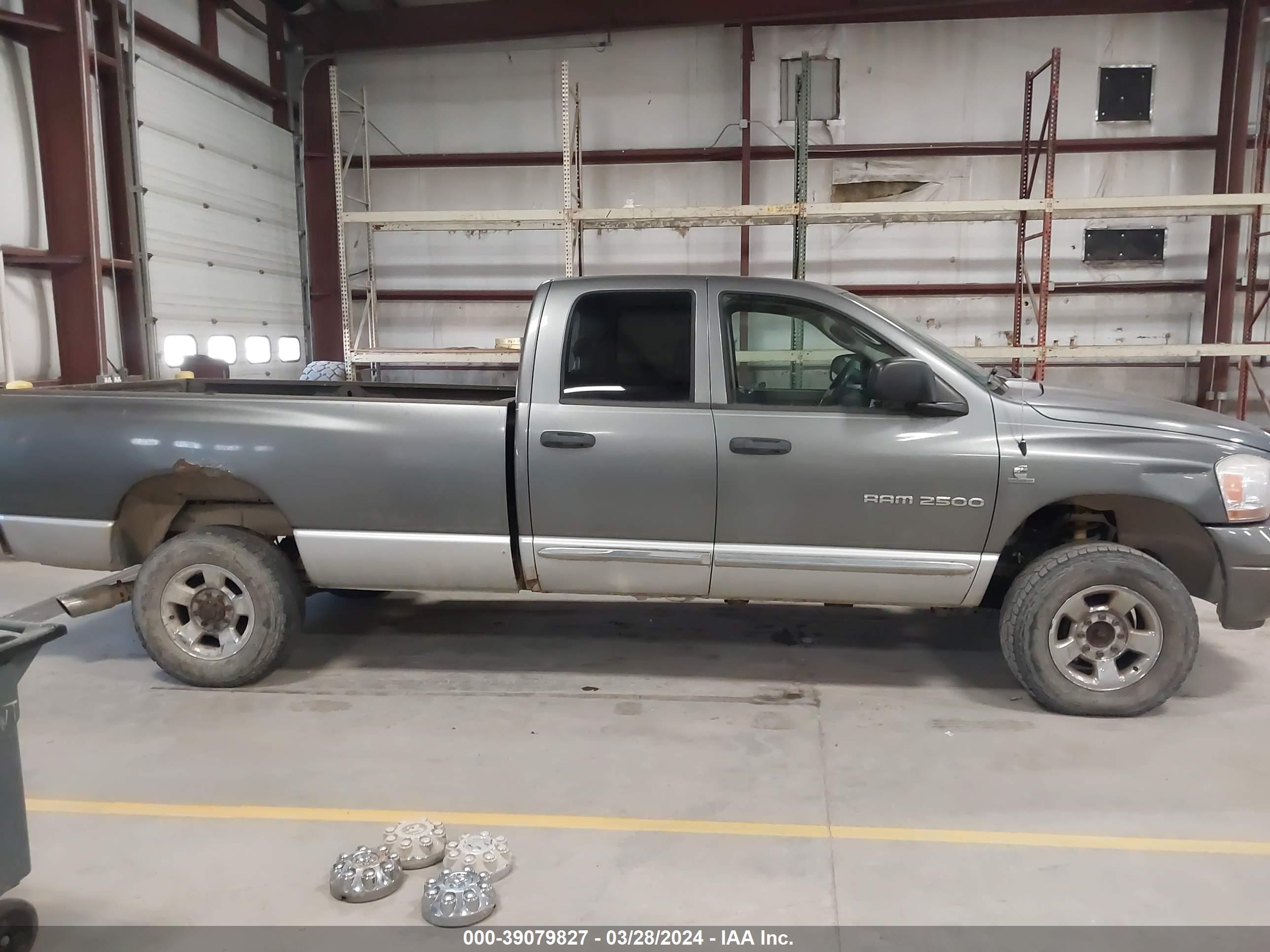 Photo 13 VIN: 3D7KS28C06G165862 - DODGE RAM 