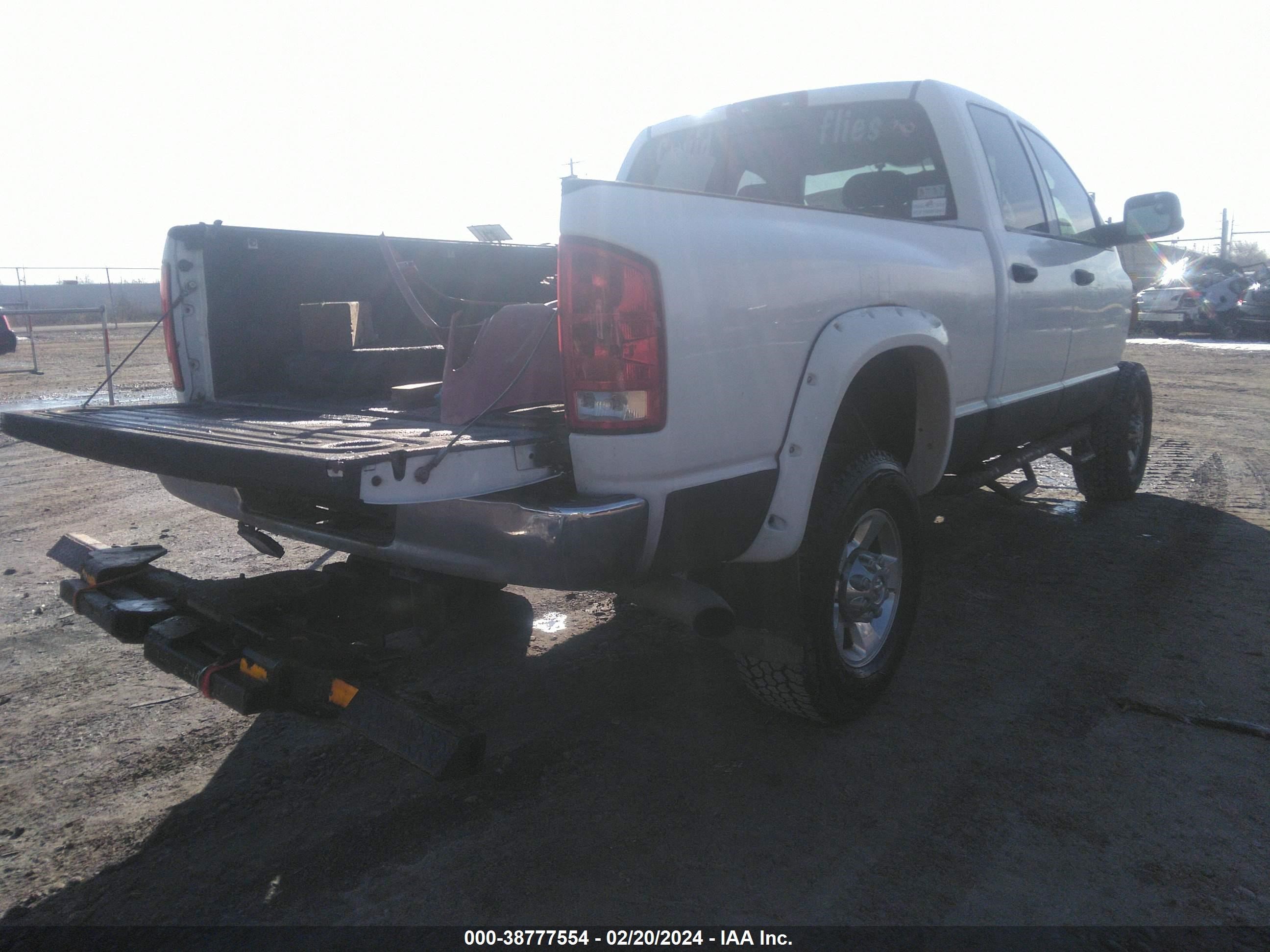 Photo 3 VIN: 3D7KS28C35G729339 - DODGE RAM 