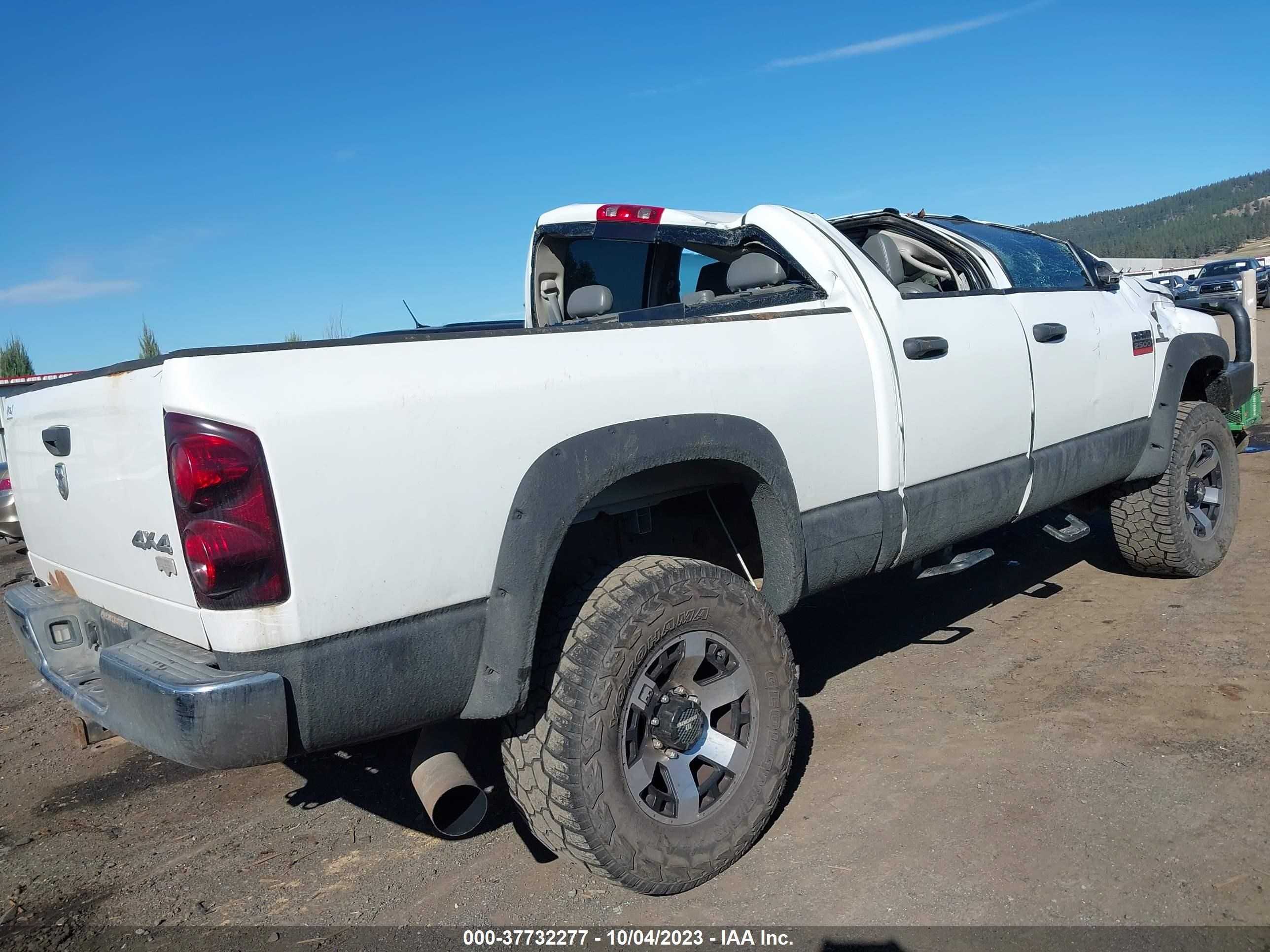 Photo 3 VIN: 3D7KS28C47G750395 - DODGE RAM 