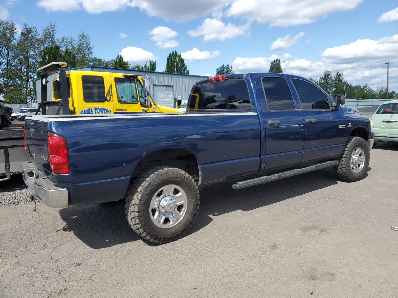 Photo 2 VIN: 3D7KS28C47G758643 - DODGE RAM 