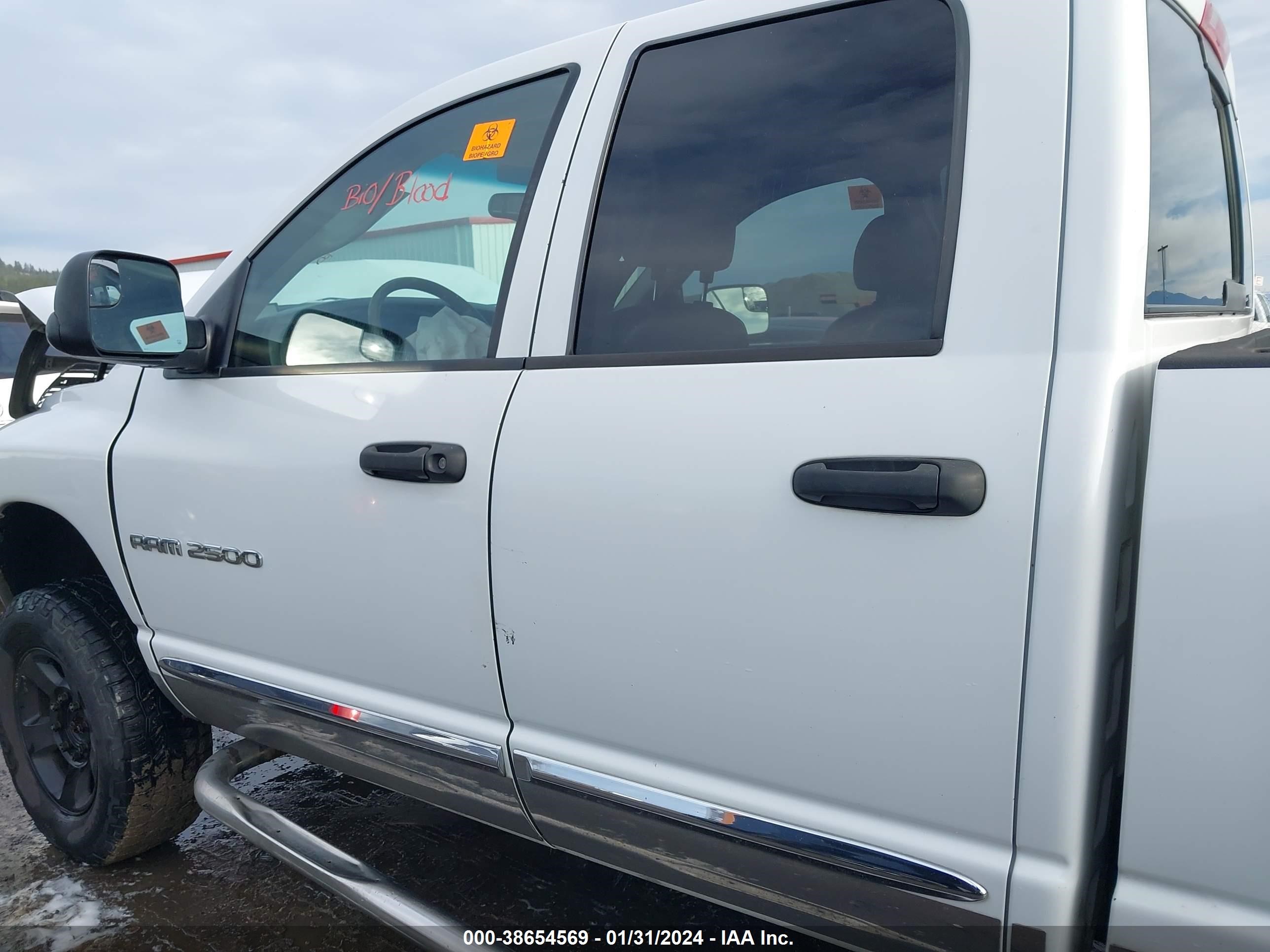 Photo 13 VIN: 3D7KS28C65G739329 - DODGE RAM 