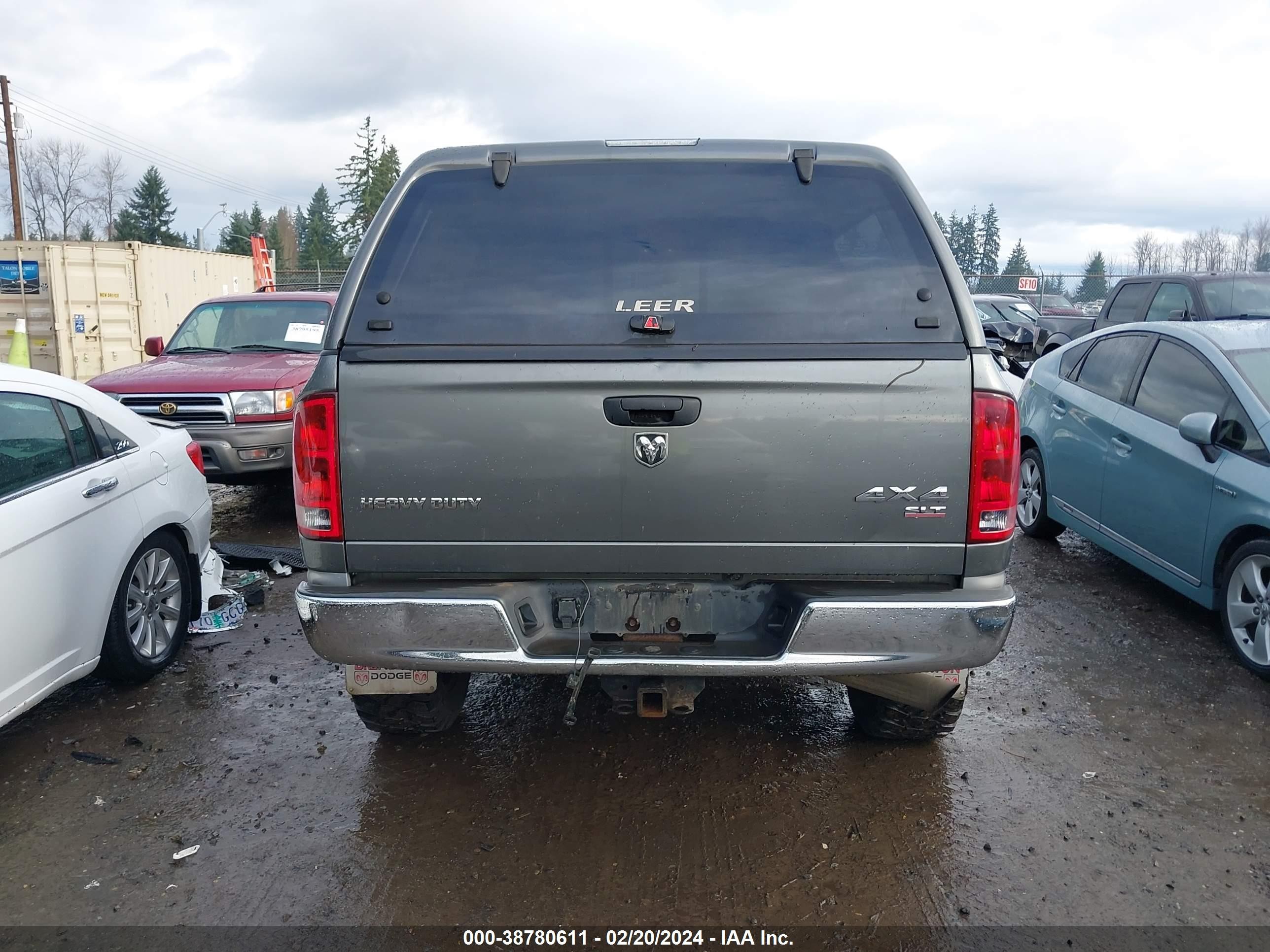 Photo 15 VIN: 3D7KS28C66G280675 - DODGE RAM 