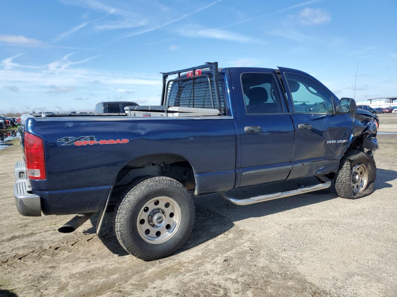 Photo 2 VIN: 3D7KS28C85G827640 - DODGE RAM 